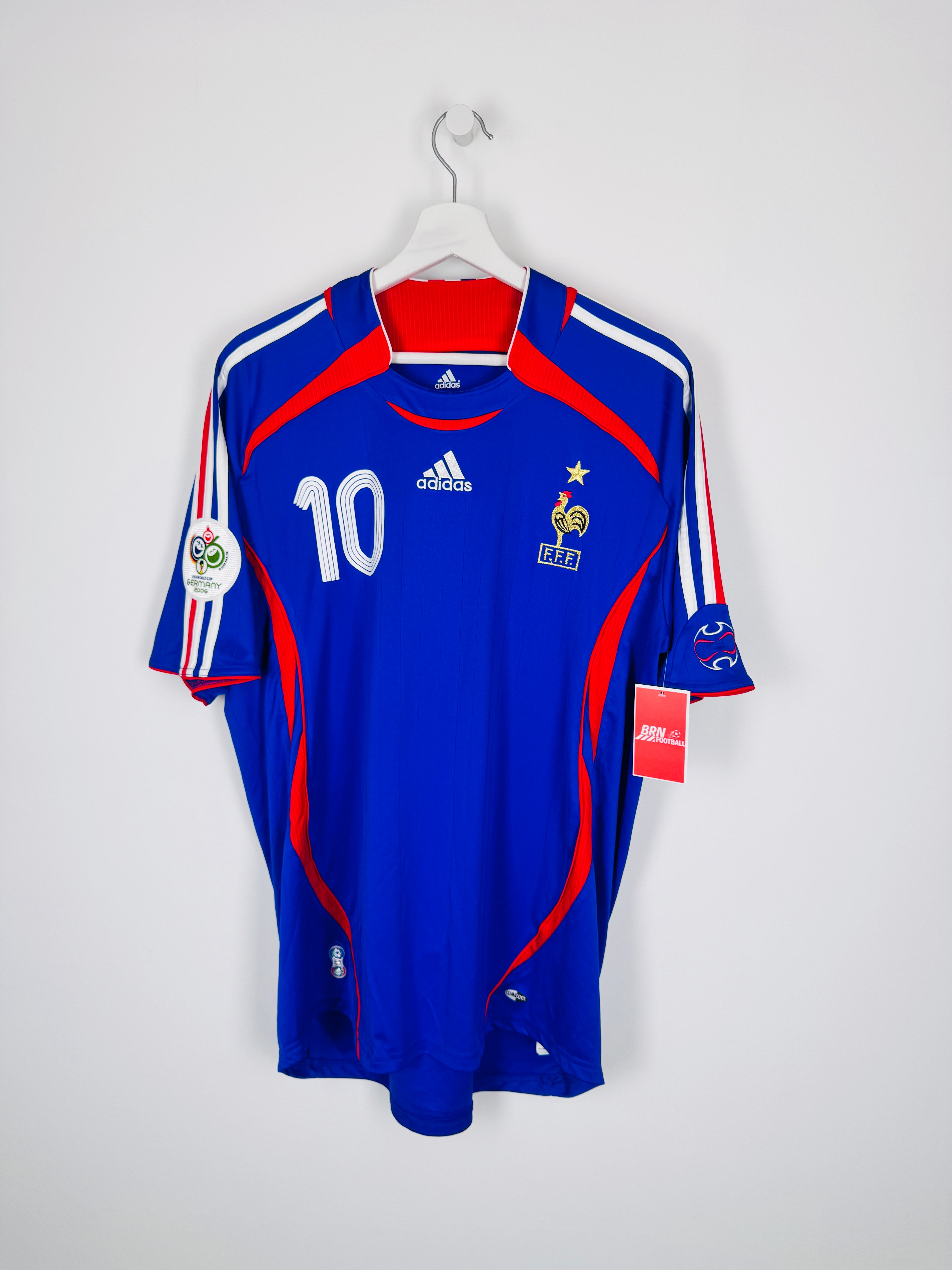 PSG FOOTBALL JERSEY 1997/1998 HOME - NGOTTY #4 (S)