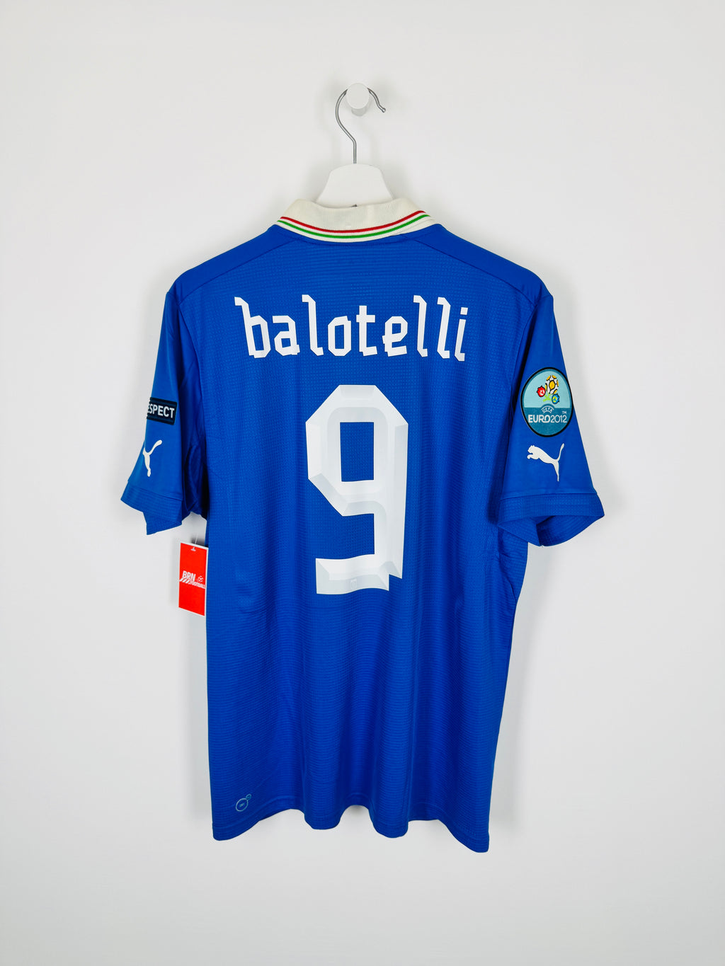 ITALY 2012 HOME FOOTBALL JERSEY - BALOTELLI #9 (L)
