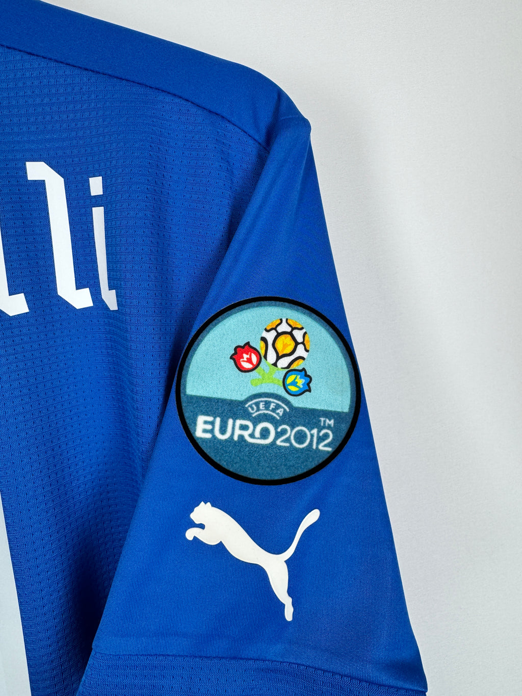 ITALY 2012 HOME FOOTBALL JERSEY - BALOTELLI #9 (L)