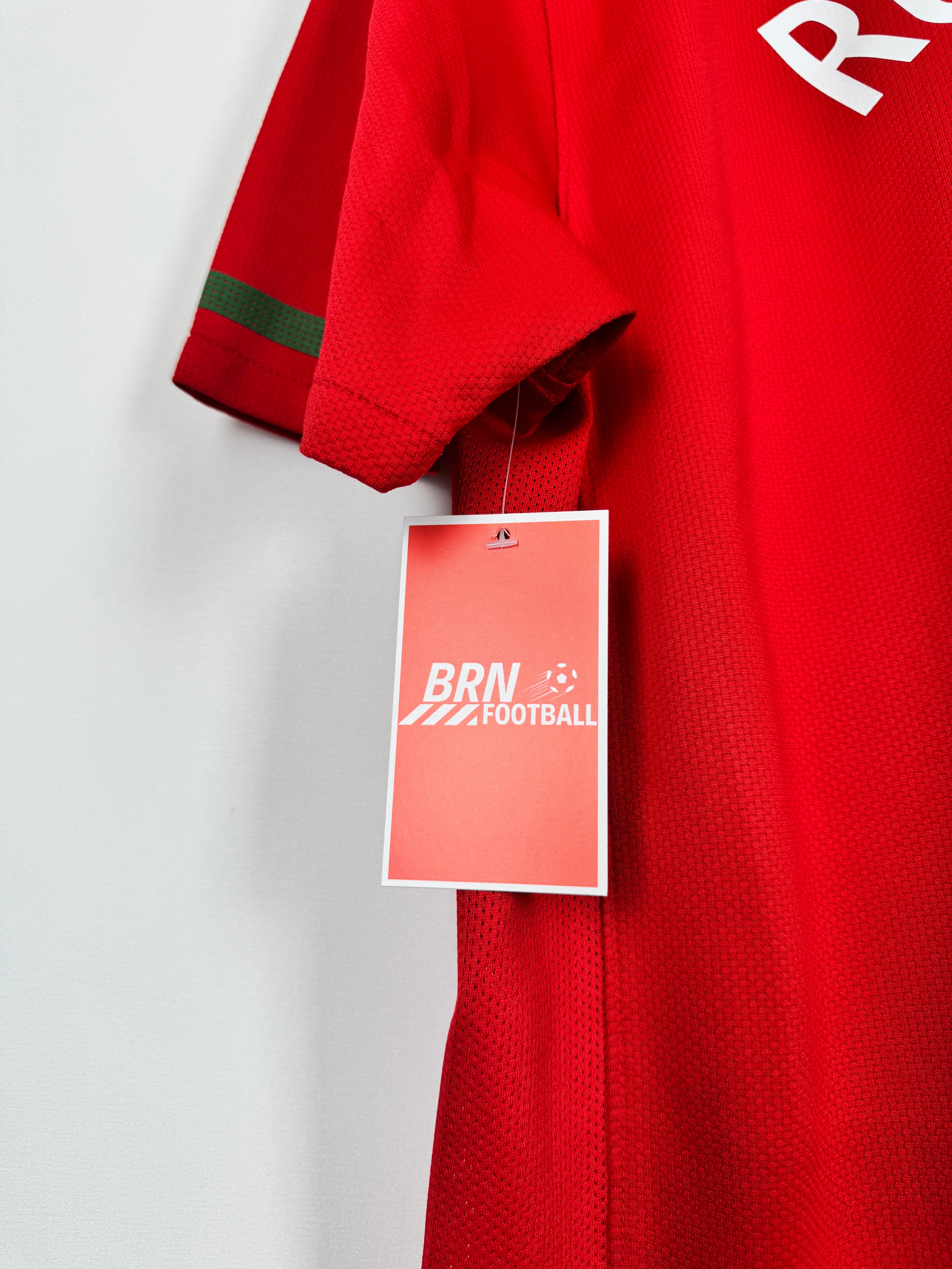 PORTUGAL 2010 HOME FOOTBALL JERSEY - RONALDO #7 (M)