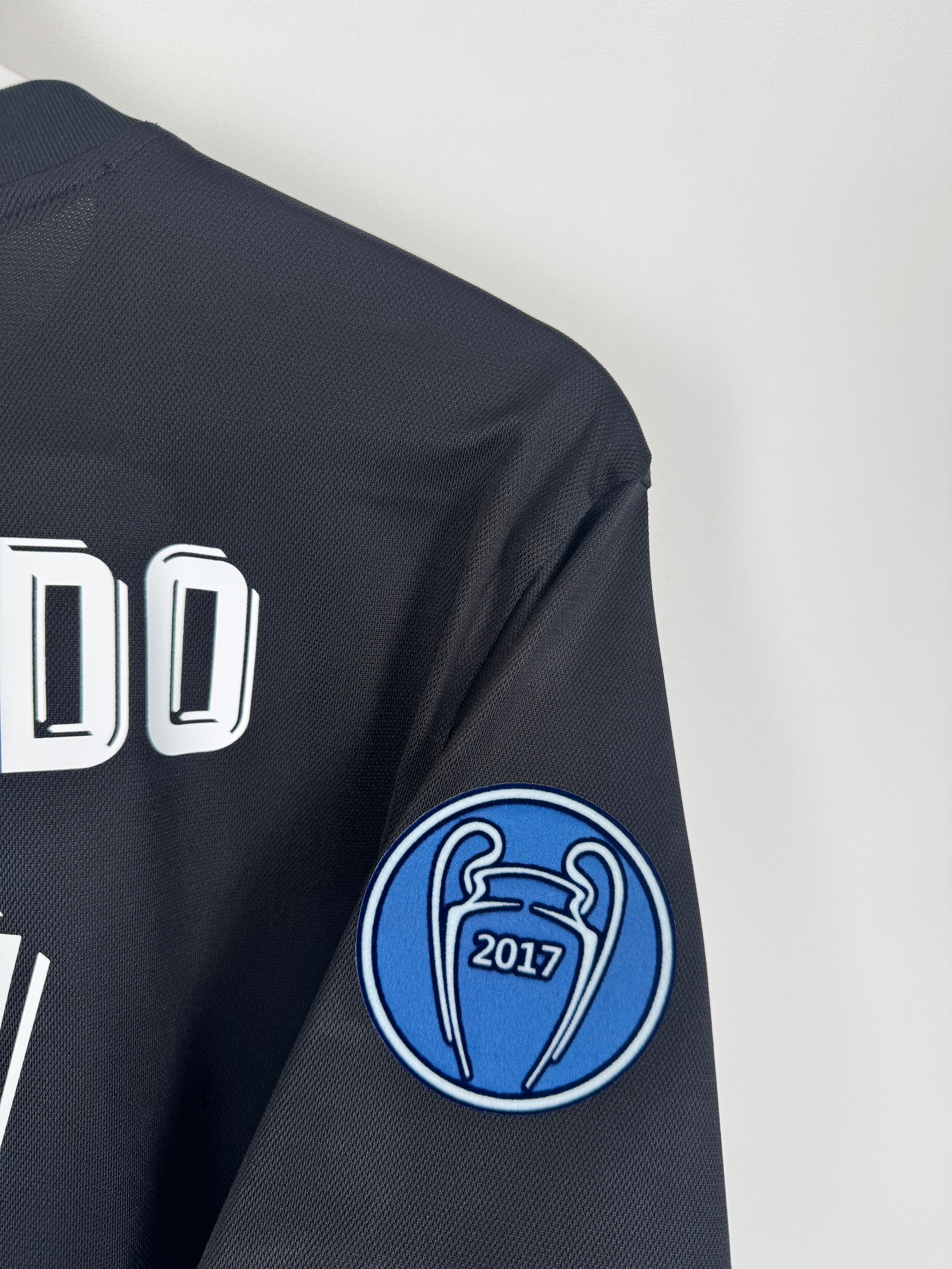 REAL MADRID 2017/2018 AWAY FOOTBALL JERSEY - RONALDO #7 (L)