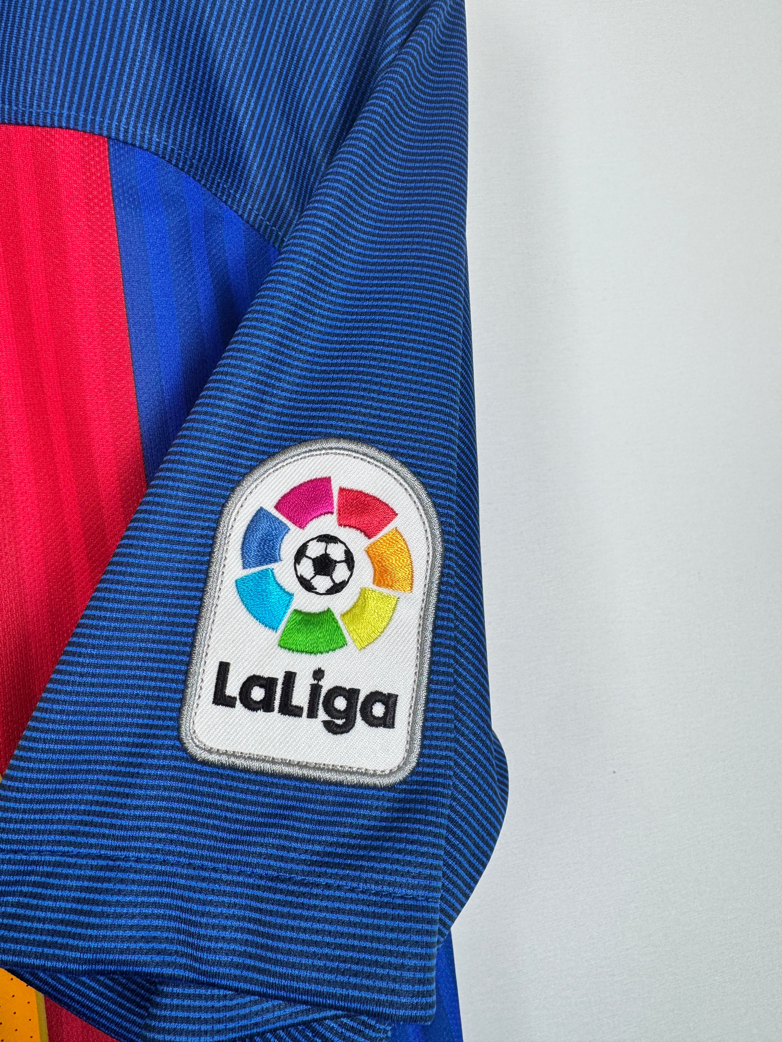 BARCELONA 2016/2017 HOME FOOTBALL JERSEY - MESSI #10 (M)