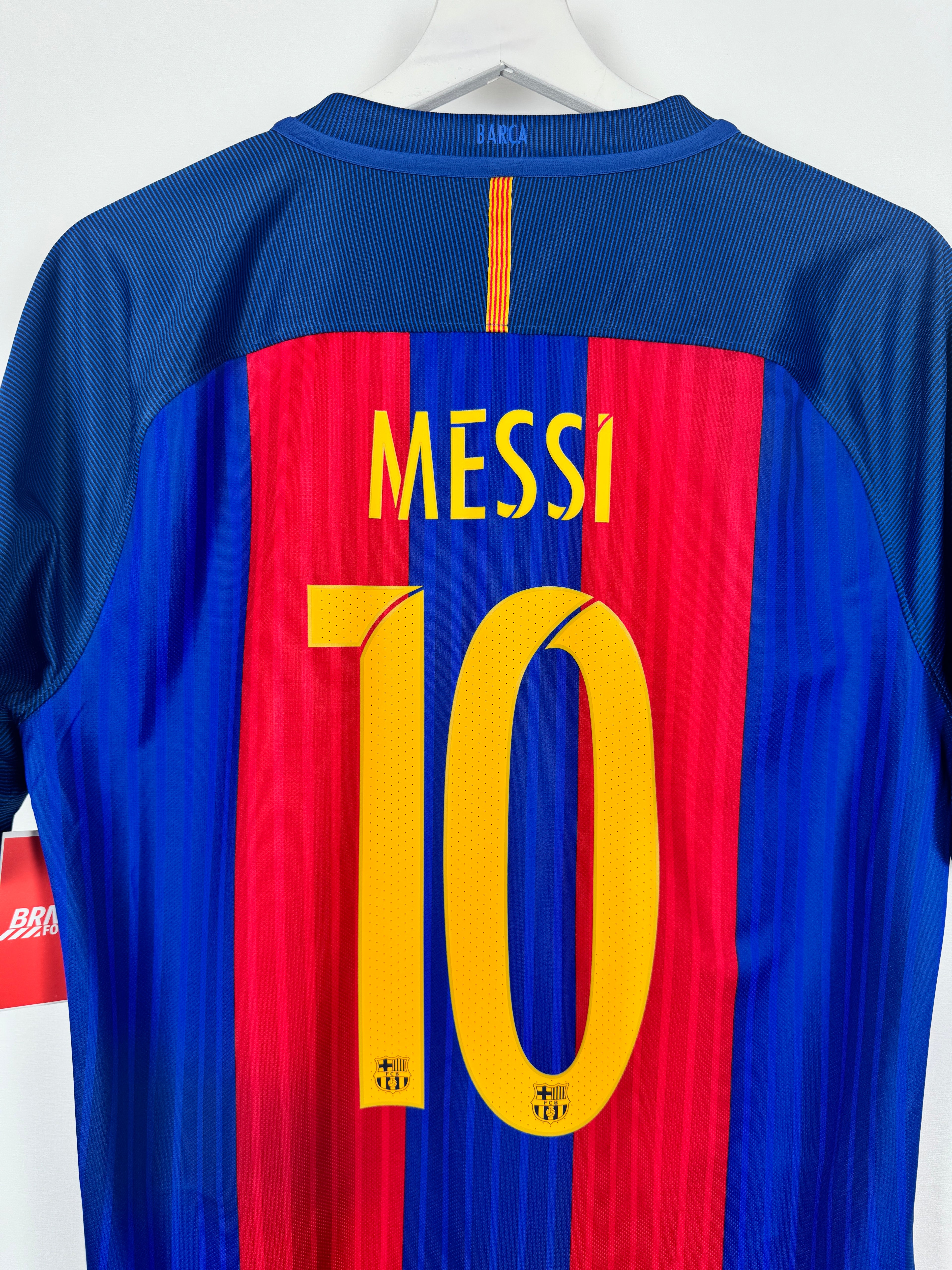 BARCELONA 2016/2017 HOME FOOTBALL JERSEY - MESSI #10 (M)