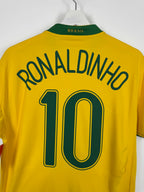BRAZIL 2006 HOME FOOTBALL JERSEY - RONALDINHO #10 (M)