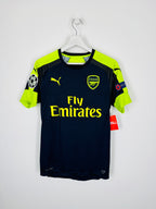 ARSENAL 2016/2017 THIRD FOOTBALL SHIRT - OZIL #11 (S)