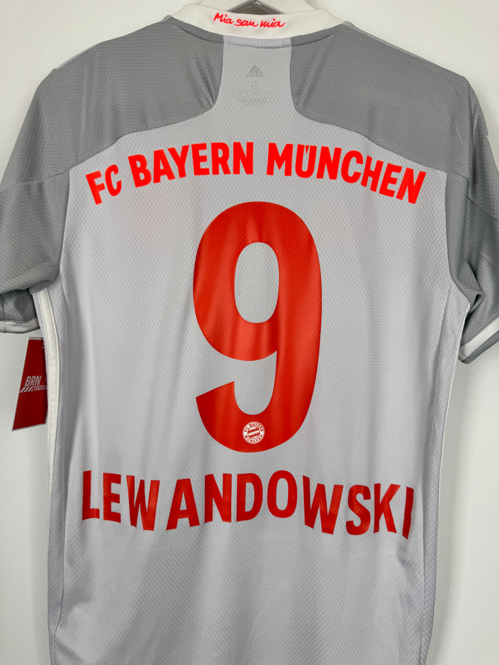 BAYERN MUNICH 2020/2021 AWAY FOOTBALL SHIRT - LEWANDOWSKI #9 (S)