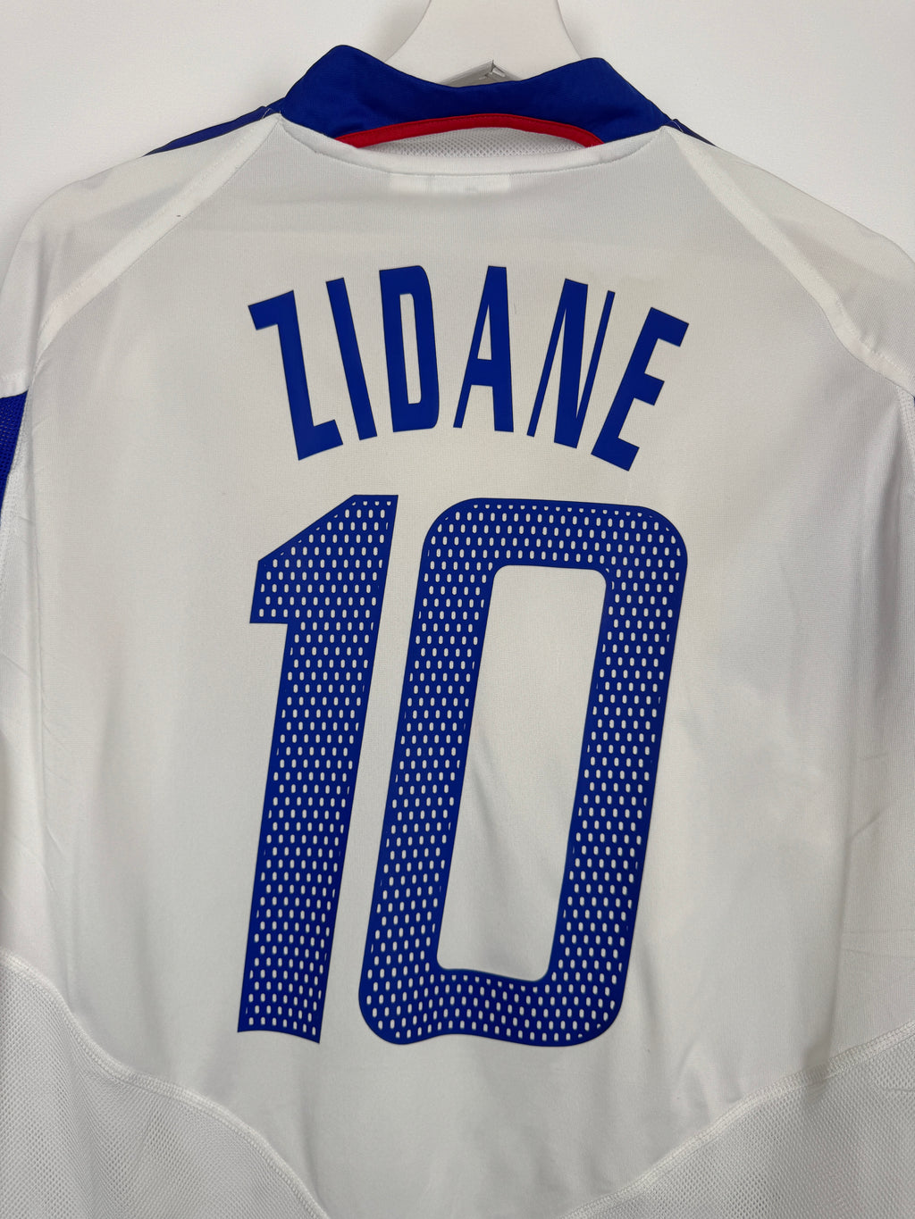 CAMISETA DE FÚTBOL SELECCIÓN FRANCESA 2004 VISITANTE - ZIDANE #10 (L)