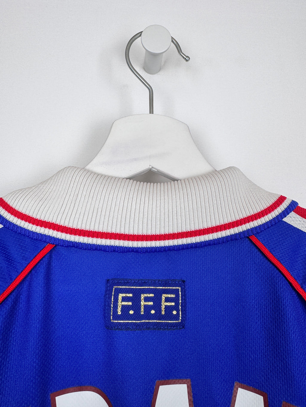 PSG FOOTBALL JERSEY 1997/1998 HOME - NGOTTY #4 (S)