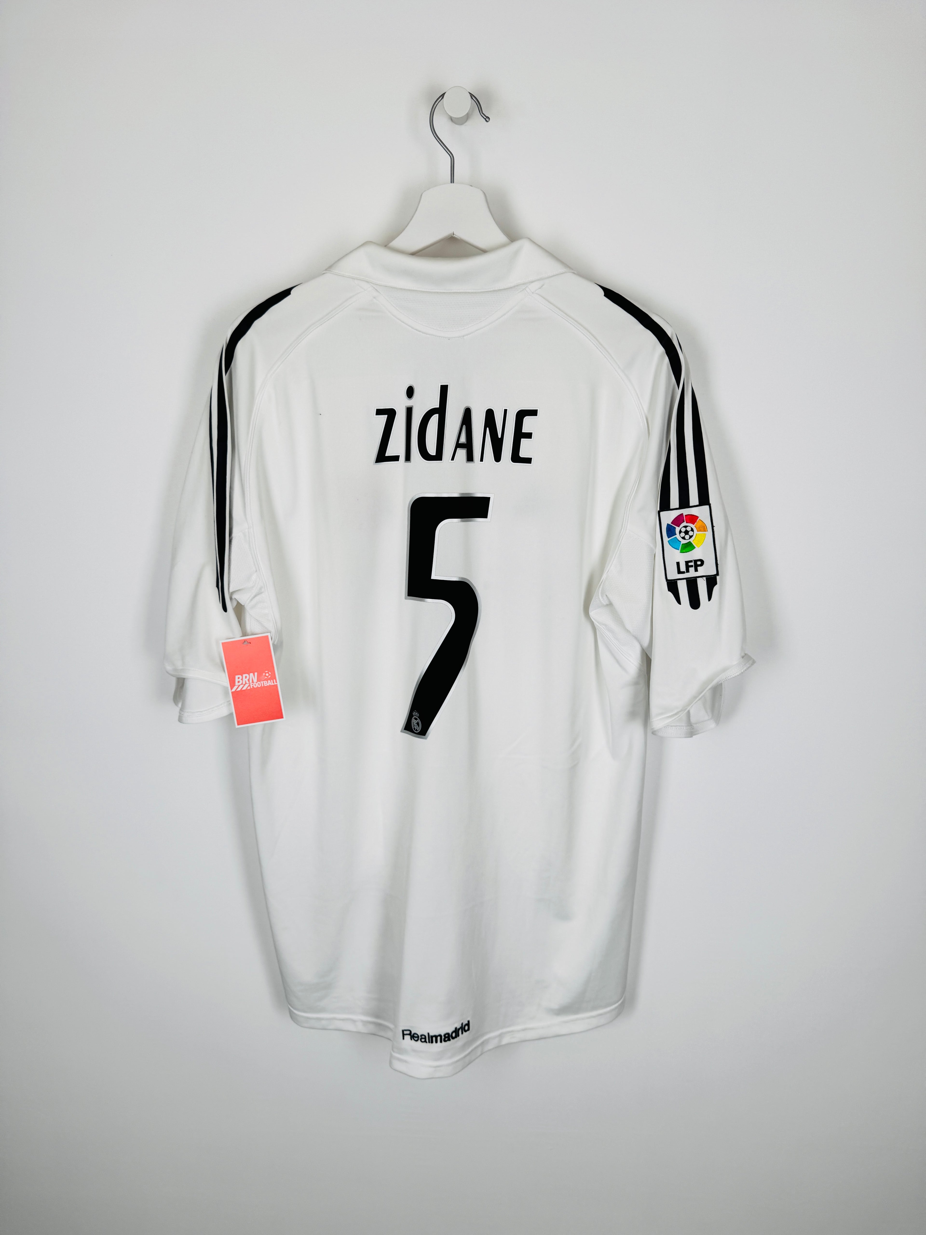 REAL MADRID 2005/2006 HOME FOOTBALL SHIRT - ZIDANE #5 (L)