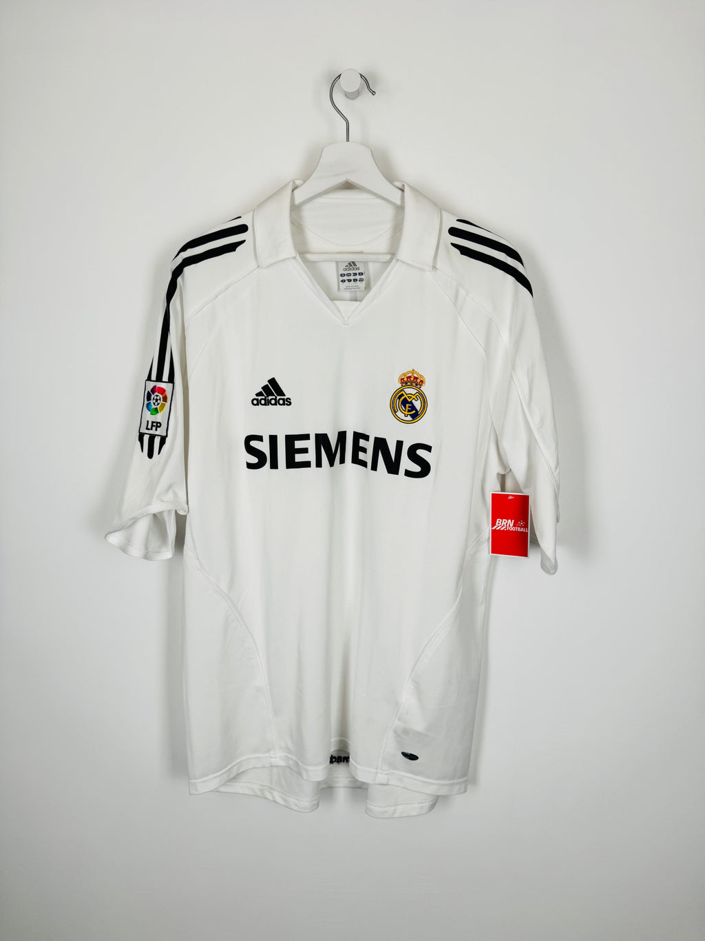 REAL MADRID 2005/2006 HOME FOOTBALL SHIRT - ZIDANE #5 (L)