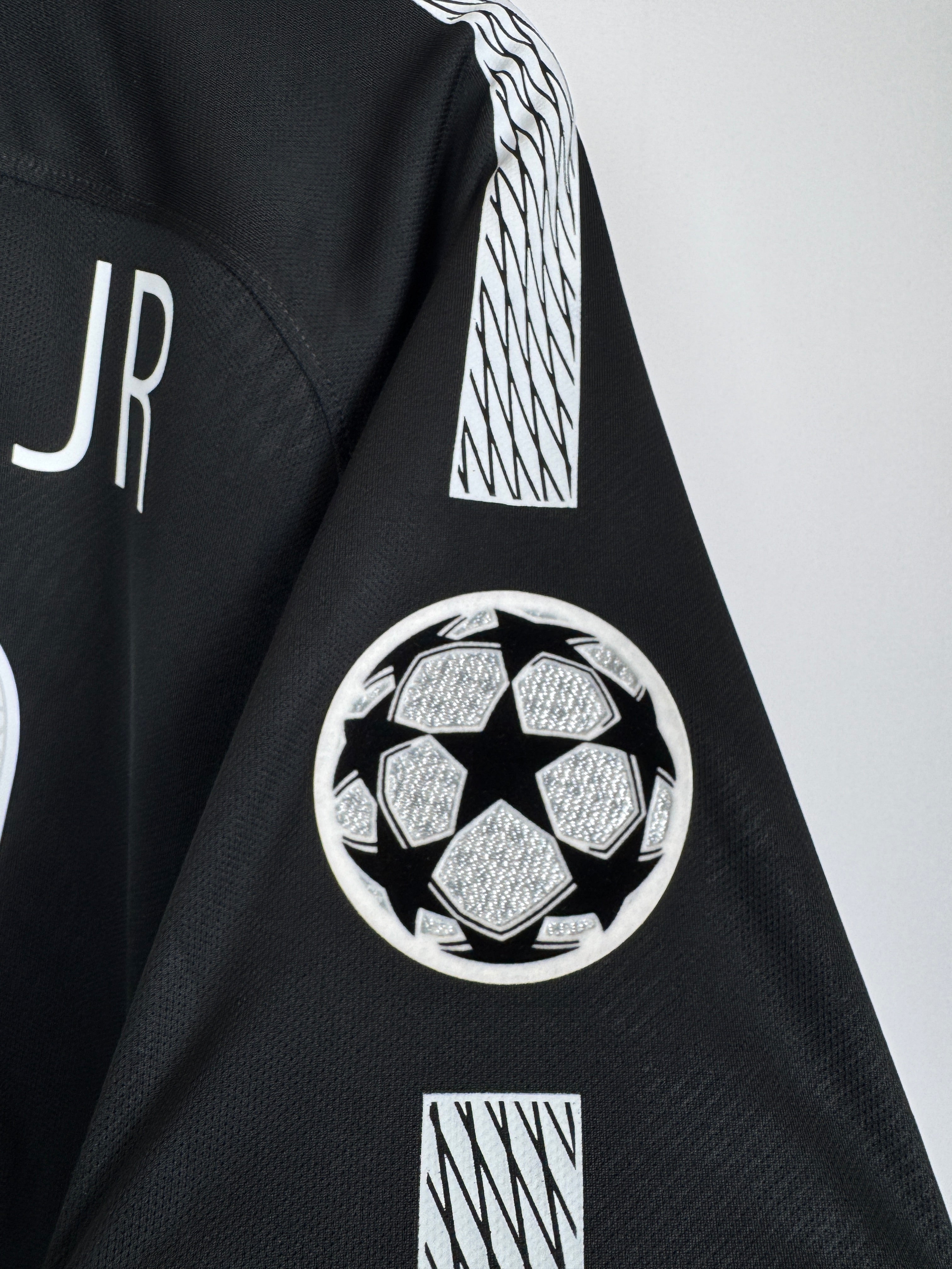 PSG FOOTBALL JERSEY 1997/1998 HOME - NGOTTY #4 (S)