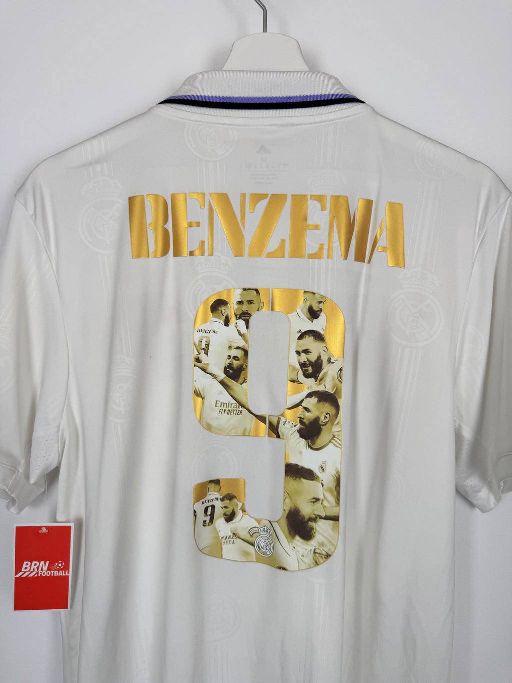 REAL MADRID 2022/2023 HOME FOOTBALL JERSEY - BENZEMA #9 BALLON D'OR (M)