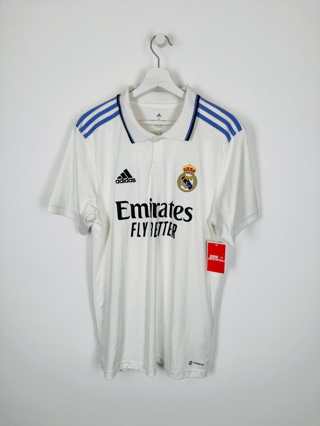 REAL MADRID 2022/2023 HOME FOOTBALL JERSEY - BENZEMA #9 BALLON D'OR (M)