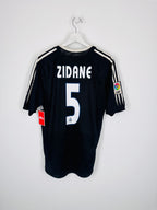 MAILLOT DE FOOTBALL REAL MADRID 2004/2005 EXTÉRIEUR - ZINÉDINE ZIDANE #5 (M)
