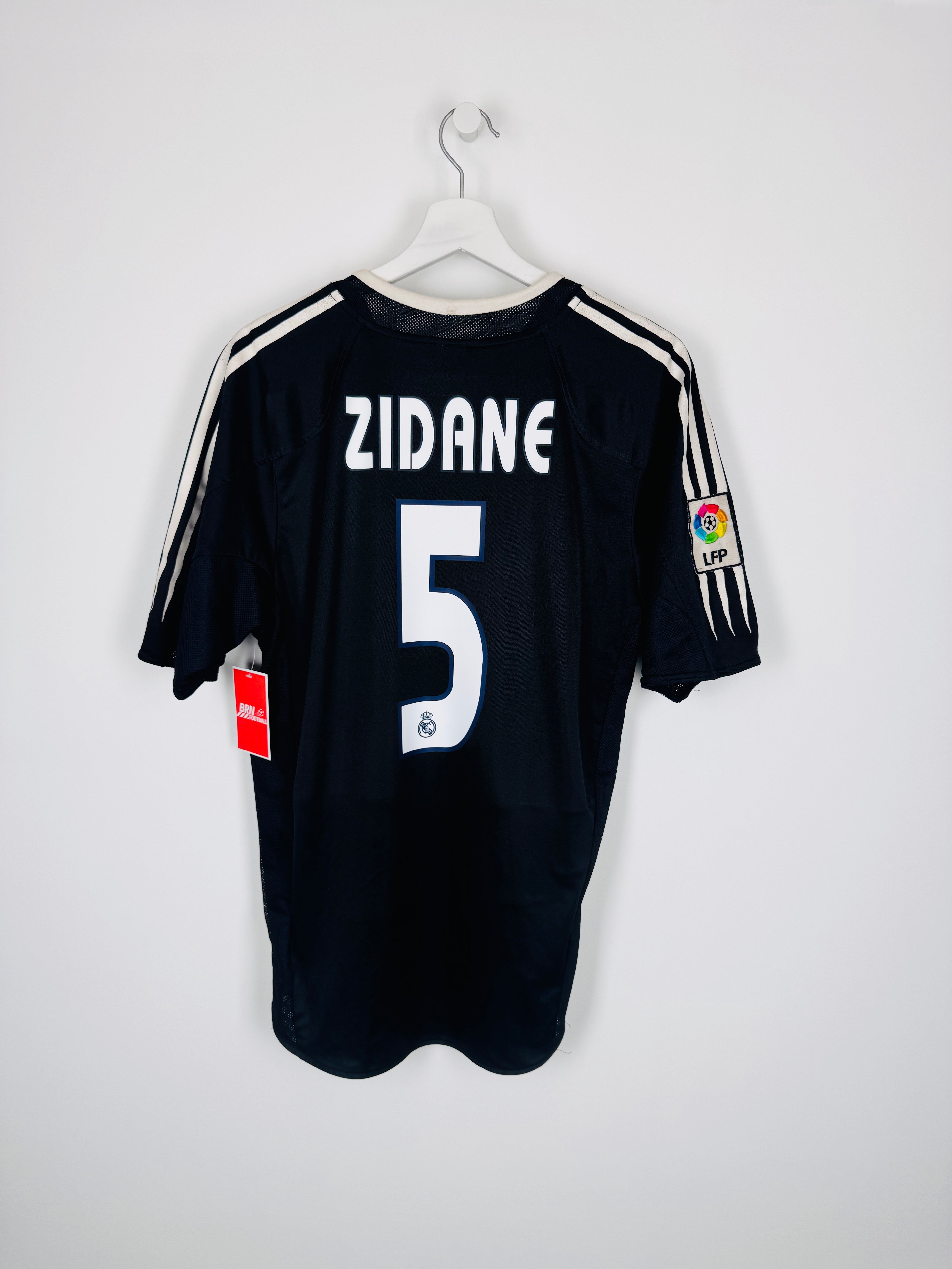MAILLOT DE FOOTBALL REAL MADRID 2004/2005 EXTÉRIEUR - ZINÉDINE ZIDANE #5 (M)