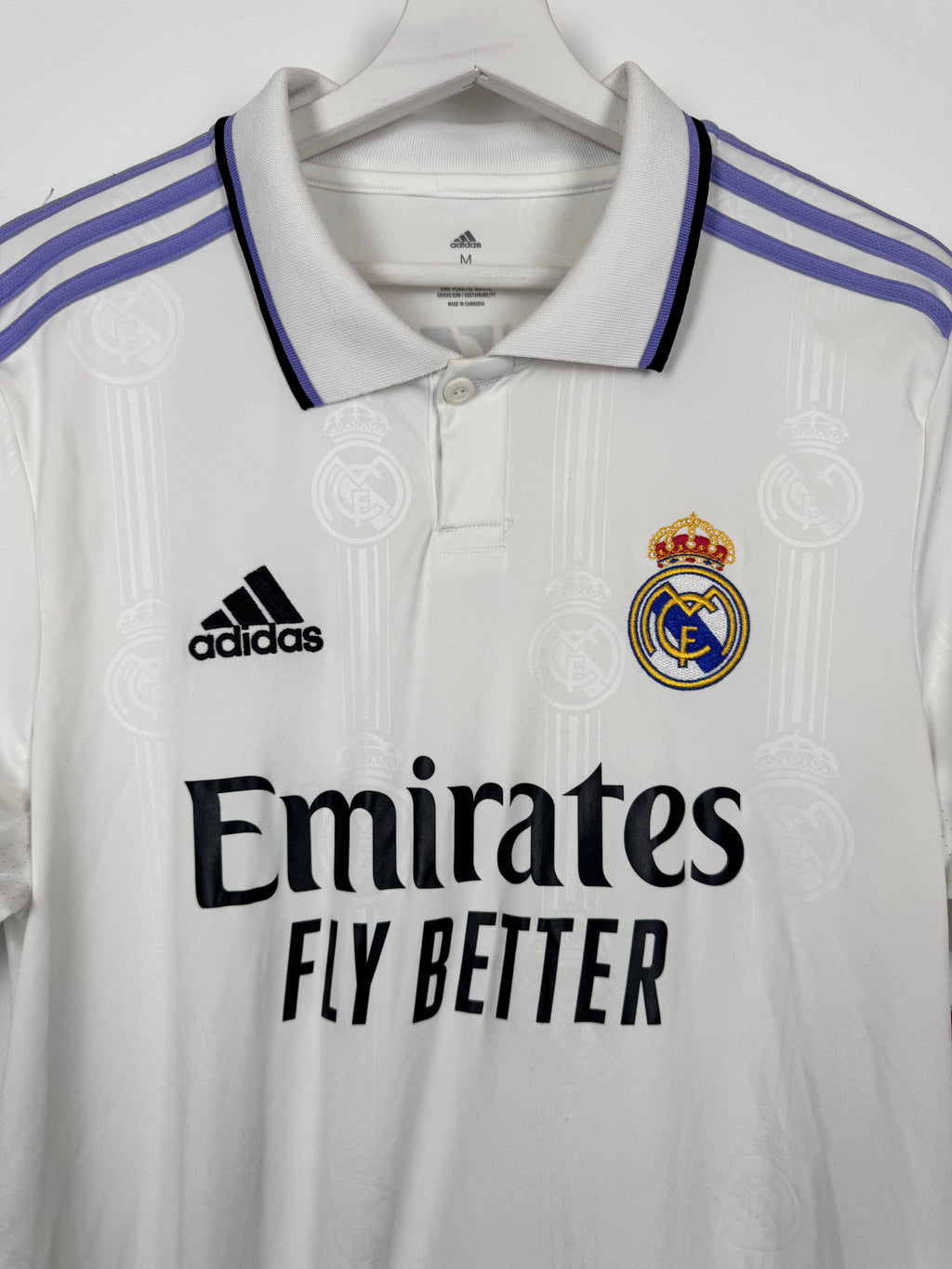 REAL MADRID 2022/2023 HOME FOOTBALL JERSEY - BENZEMA #9 BALLON D'OR (M)
