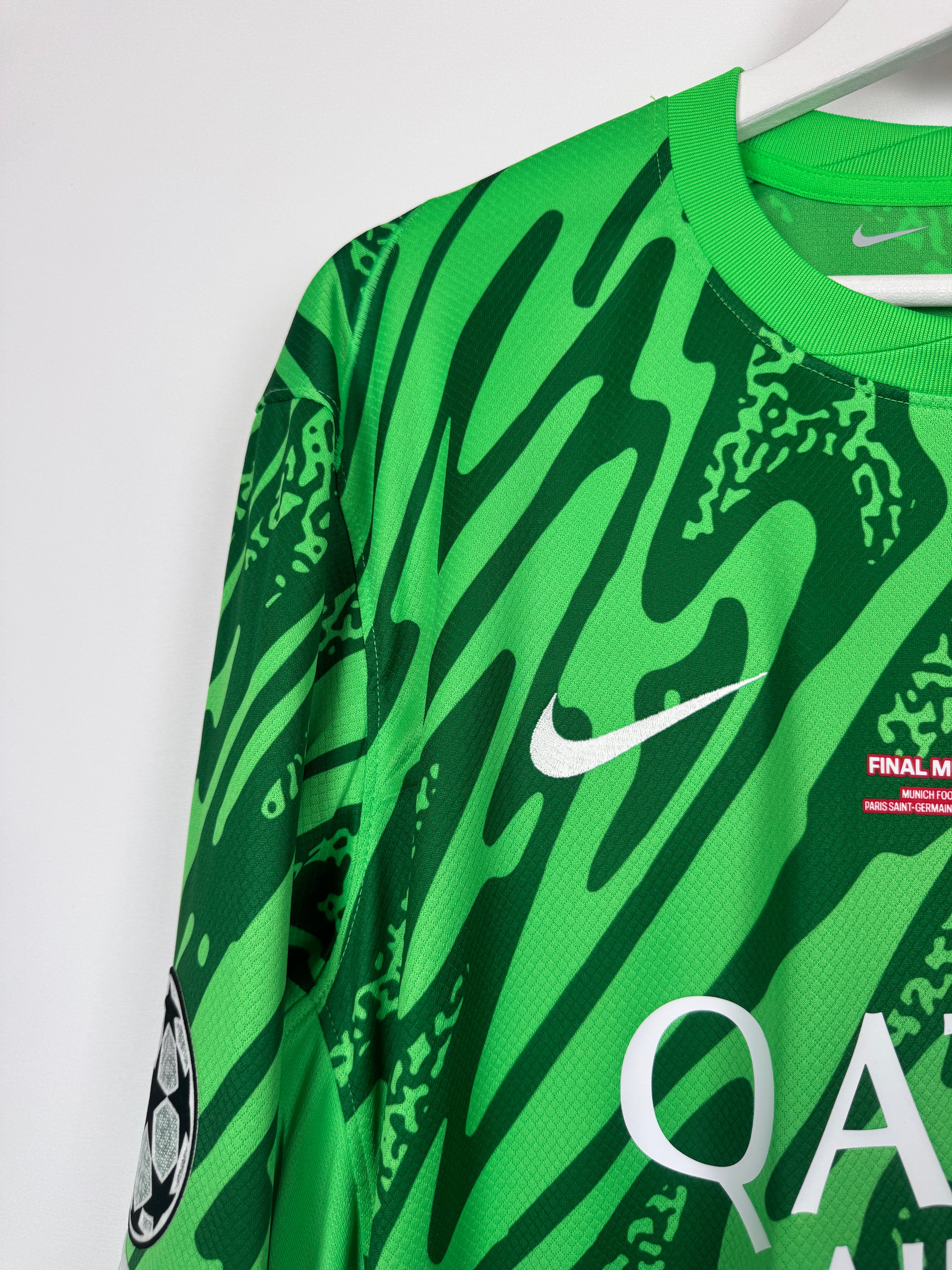 MAILLOT DE FOOTBALL PSG 2024/2025 GARDIEN FINALE MUNICH 2025 - GIANLUIGI DONNARUMMA #1 (L) NEUF
