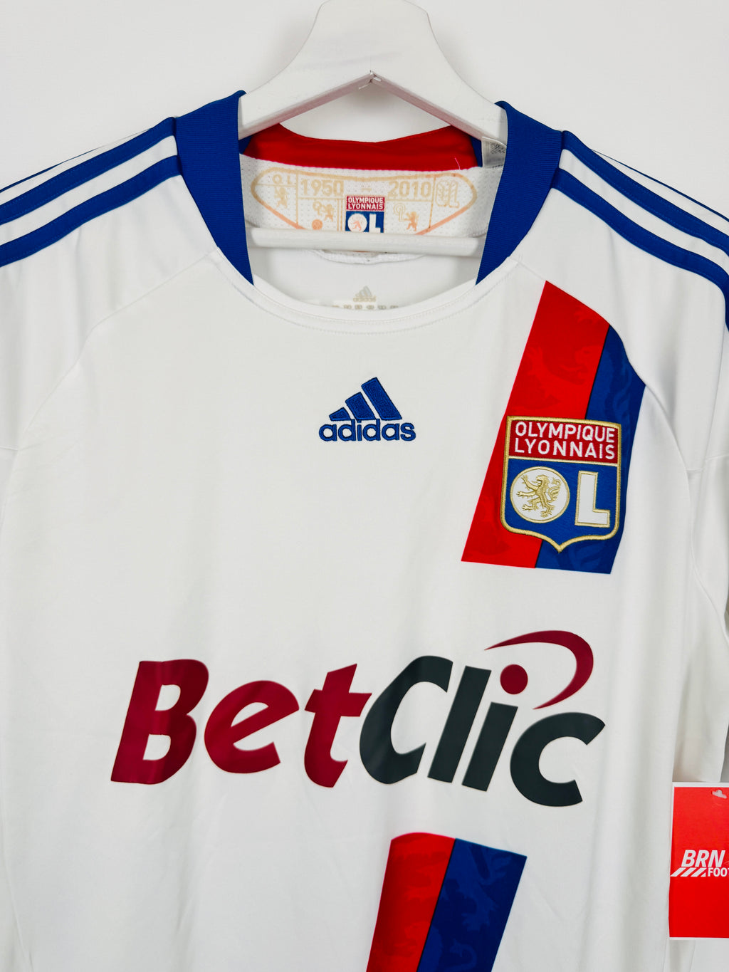 OLYMPIQUE LYONNAIS 2010/2011 HOME FOOTBALL SHIRT - LACAZETTE #38 (M)