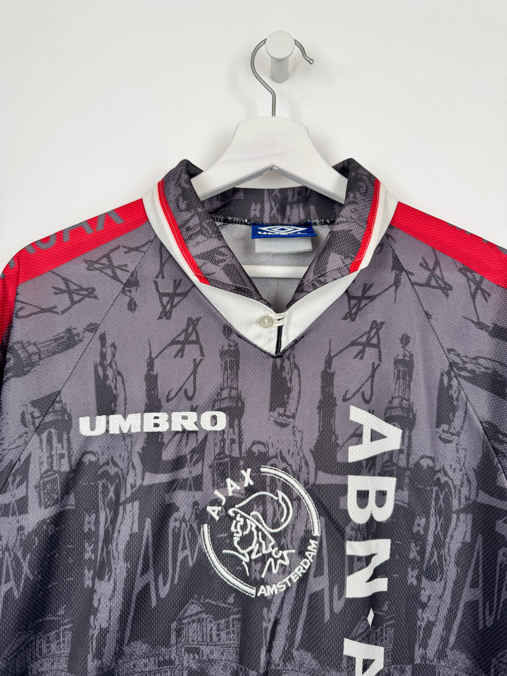 AJAX AMSTERDAM FOOTBALL JERSEY 1996/1997 AWAY (XL)