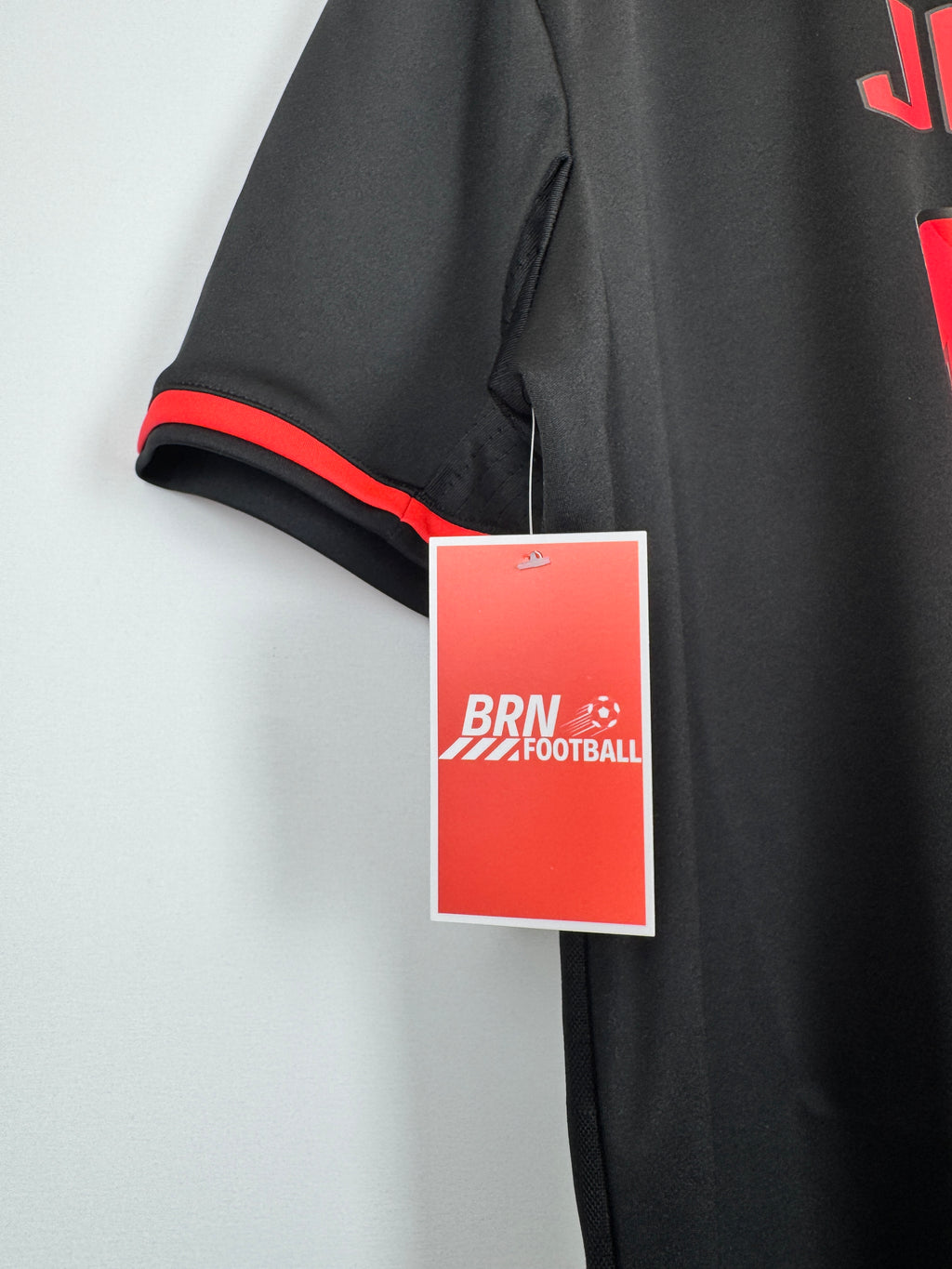 BENFICA AWAY FOOTBALL SHIRT 2016/2017 - JONAS #10 (L)