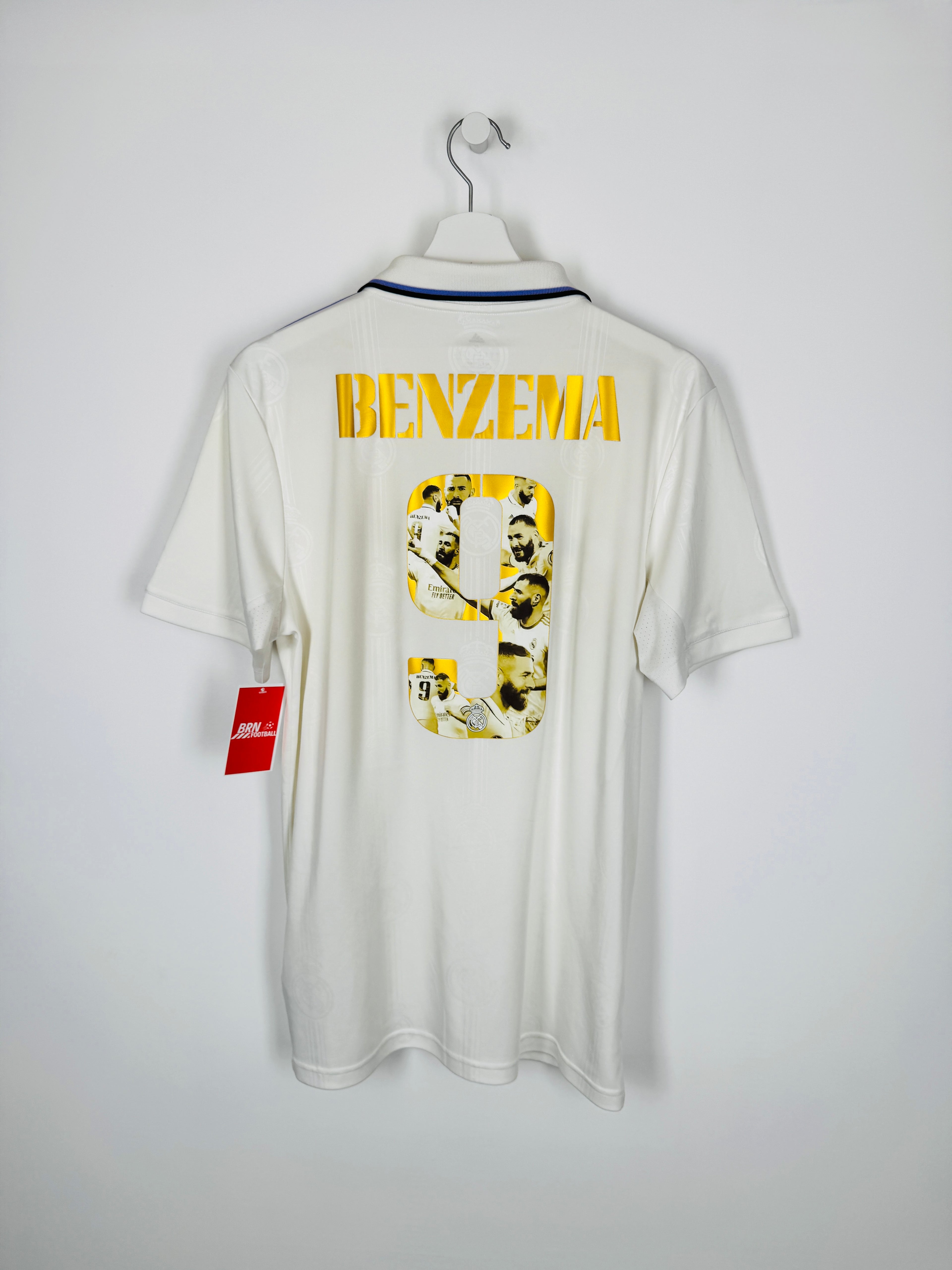 REAL MADRID 2022/2023 HOME FOOTBALL JERSEY - BENZEMA #9 BALLON D'OR (S)