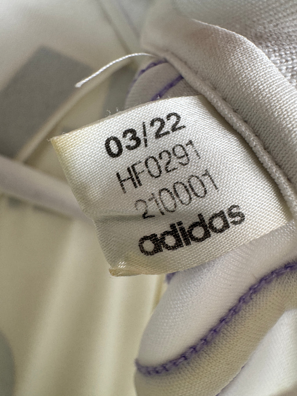 REAL MADRID 2022/2023 HOME FOOTBALL JERSEY - BENZEMA #9 BALLON D'OR (S)