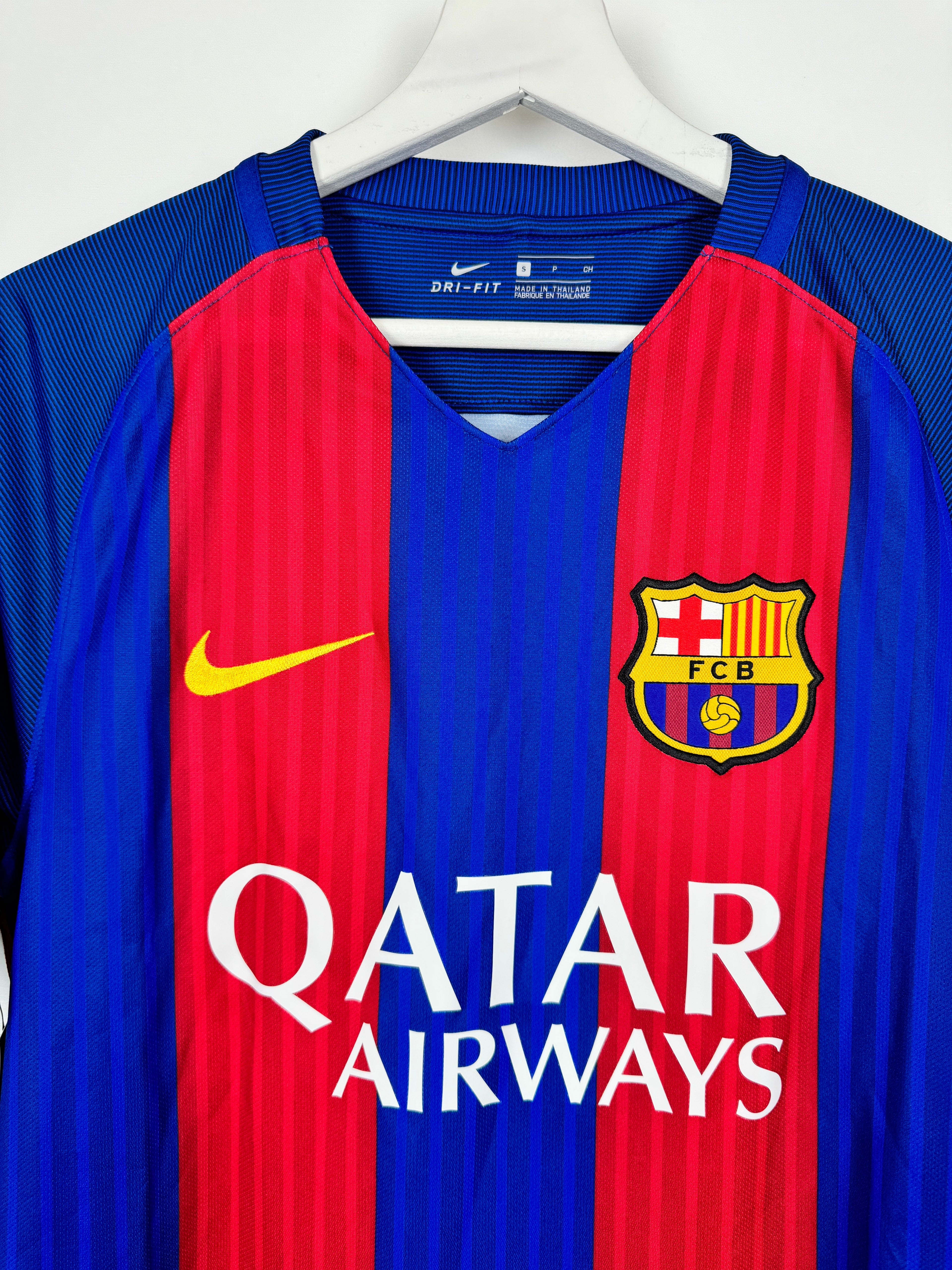 BARCELONA FOOTBALL SHIRT 2016/2017 HOME NEW - MESSI #10 (S)