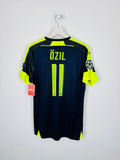 ARSENAL 2016/2017 THIRD FOOTBALL SHIRT - OZIL #11 (M)