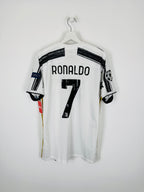 JUVENTUS HOME FOOTBALL SHIRT 2020/2021 - RONALDO #7 (L)