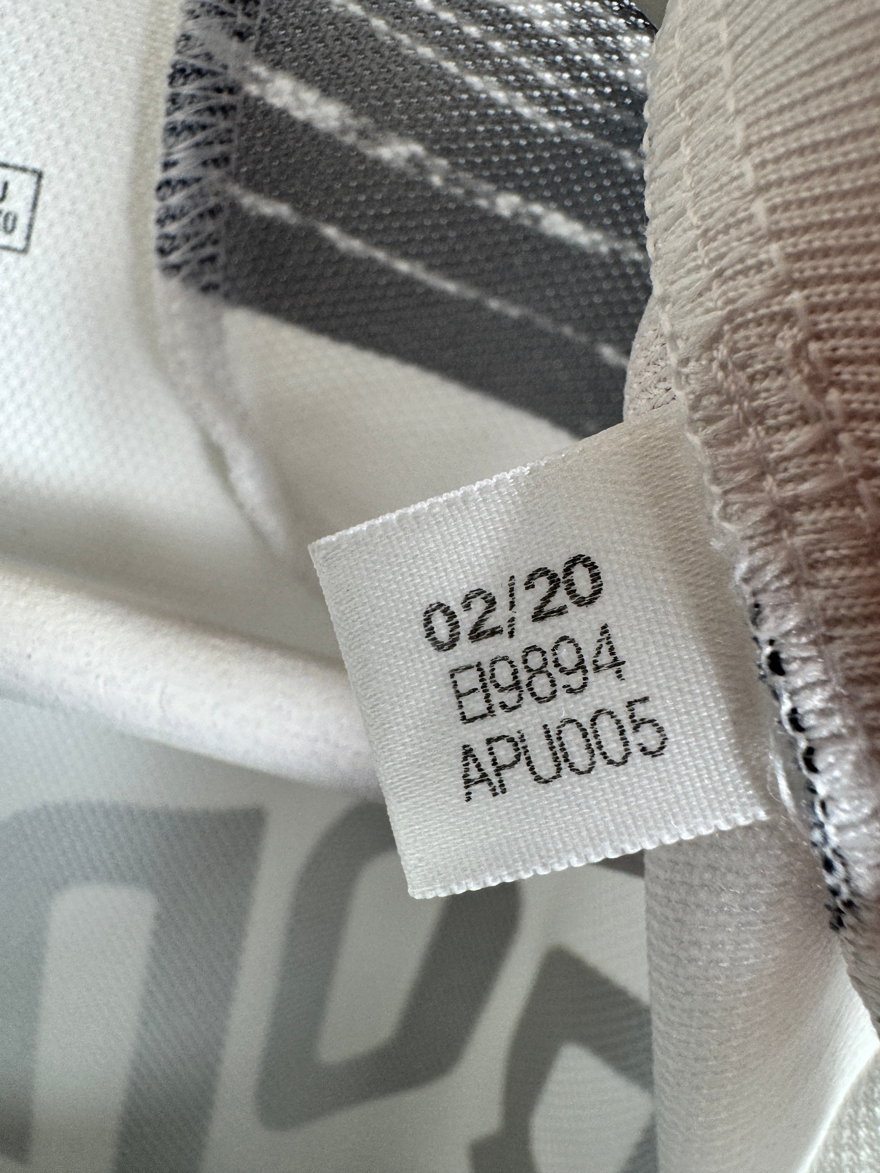 JUVENTUS HOME FOOTBALL SHIRT 2020/2021 - RONALDO #7 (L)