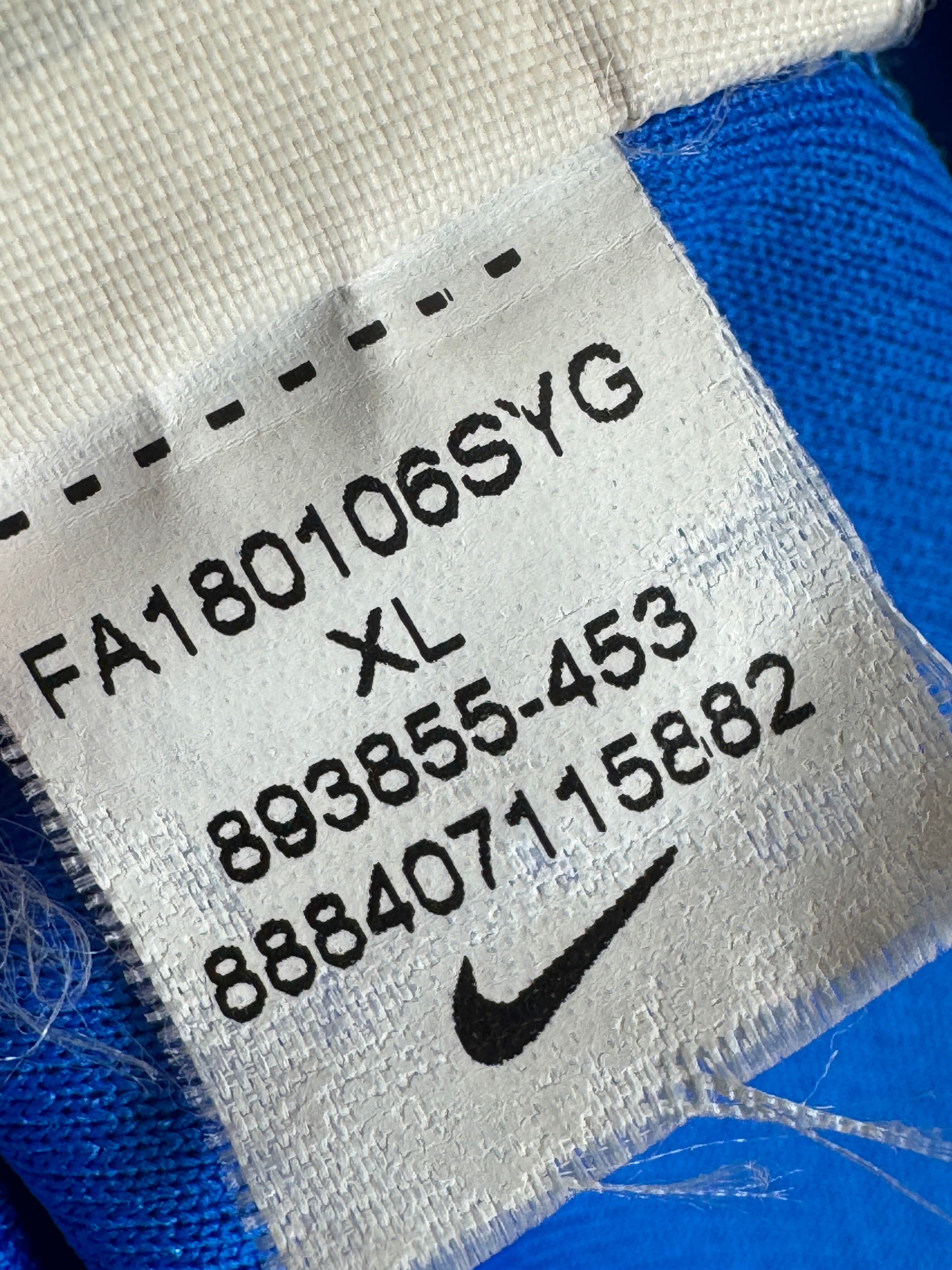 BRAZIL 2018 AWAY FOOTBALL JERSEY - NEYMAR JR #10 (XL)