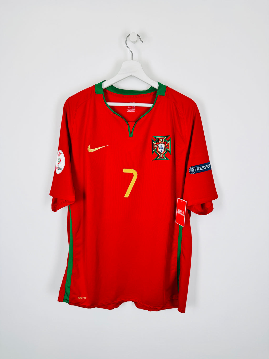 PORTUGAL 2008 HOME FOOTBALL JERSEY - C.RONALDO #7 (XL)