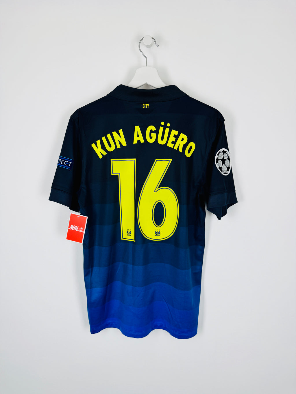 MANCHESTER CITY FOOTBALL JERSEY 2014/2015 AWAY - KUN AGUERO #16 (S)