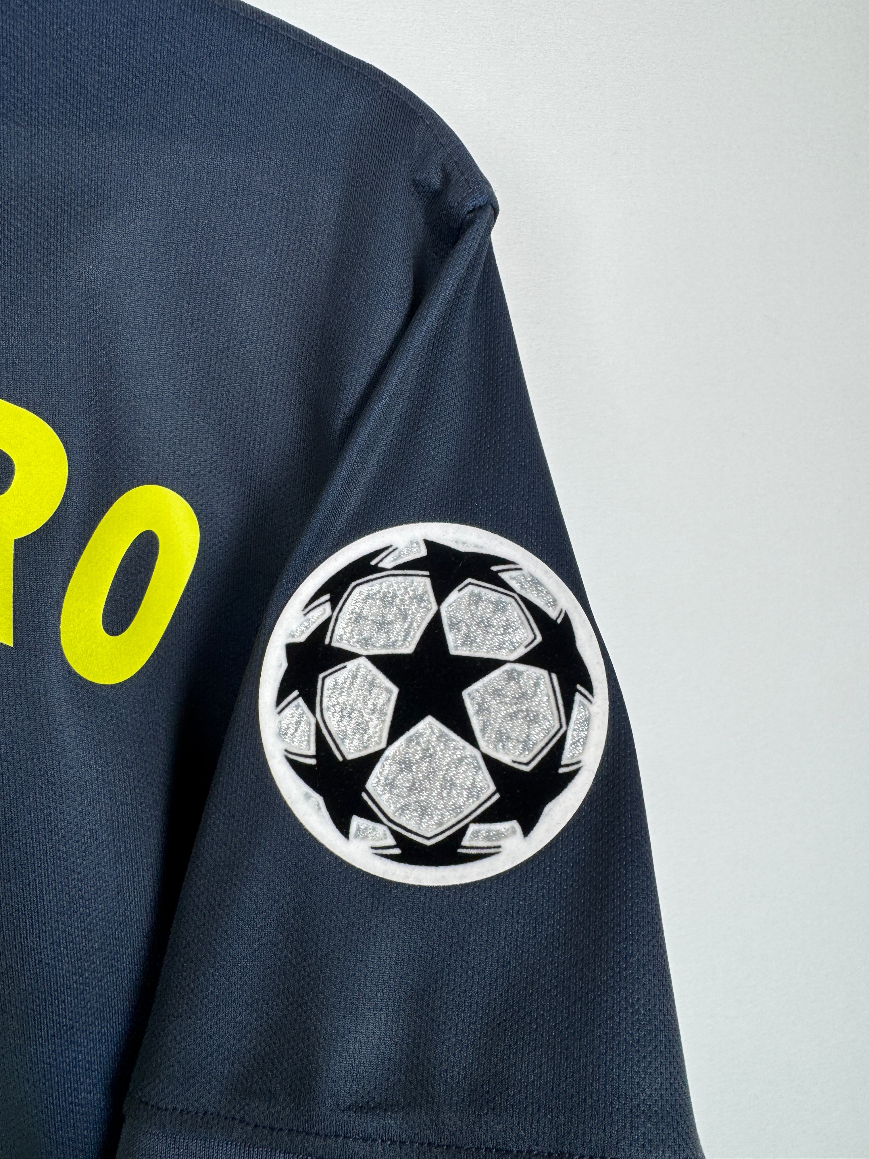 MANCHESTER CITY FOOTBALL JERSEY 2014/2015 AWAY - KUN AGUERO #16 (S)