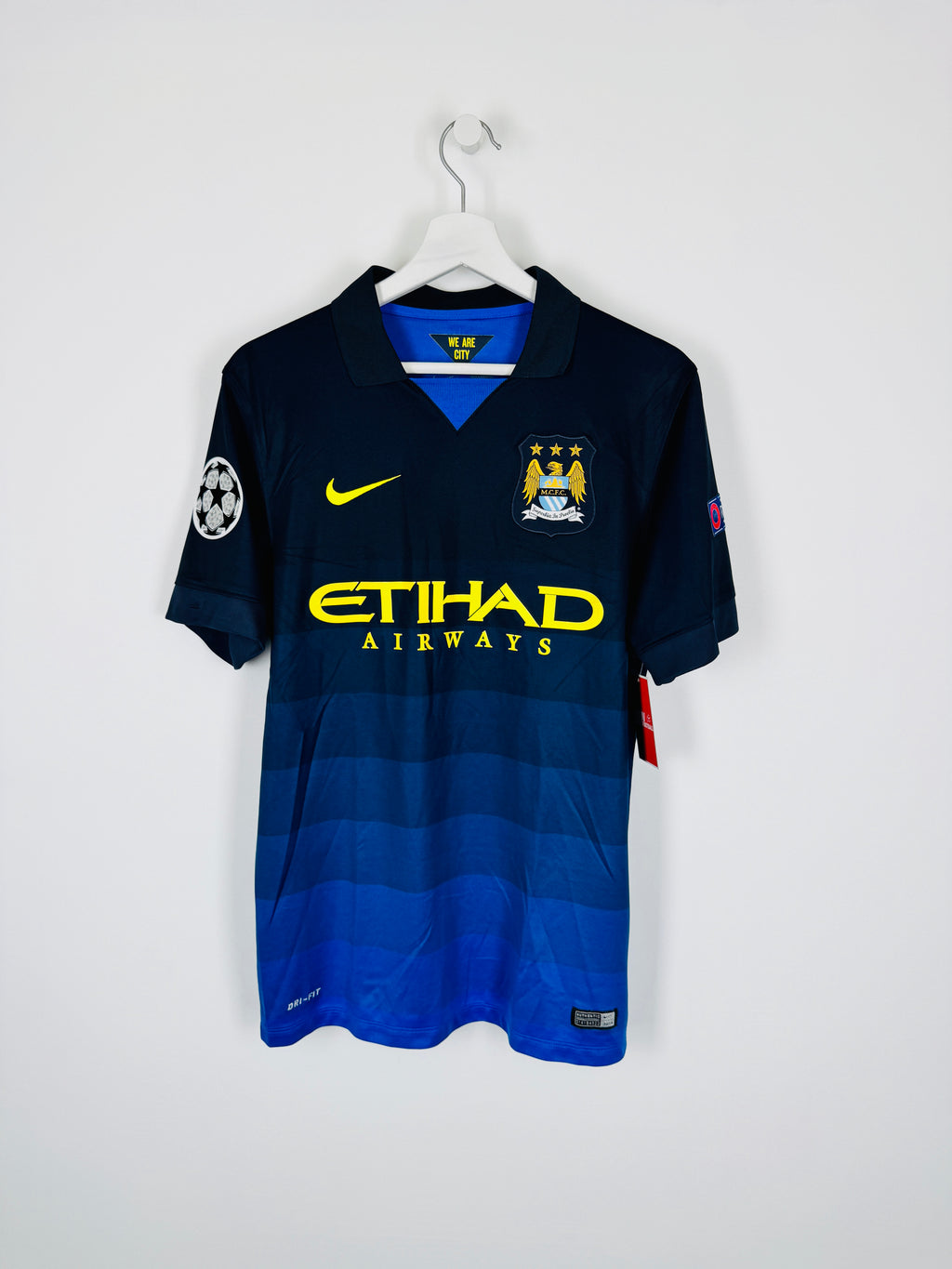 MANCHESTER CITY FOOTBALL JERSEY 2014/2015 AWAY - KUN AGUERO #16 (S)