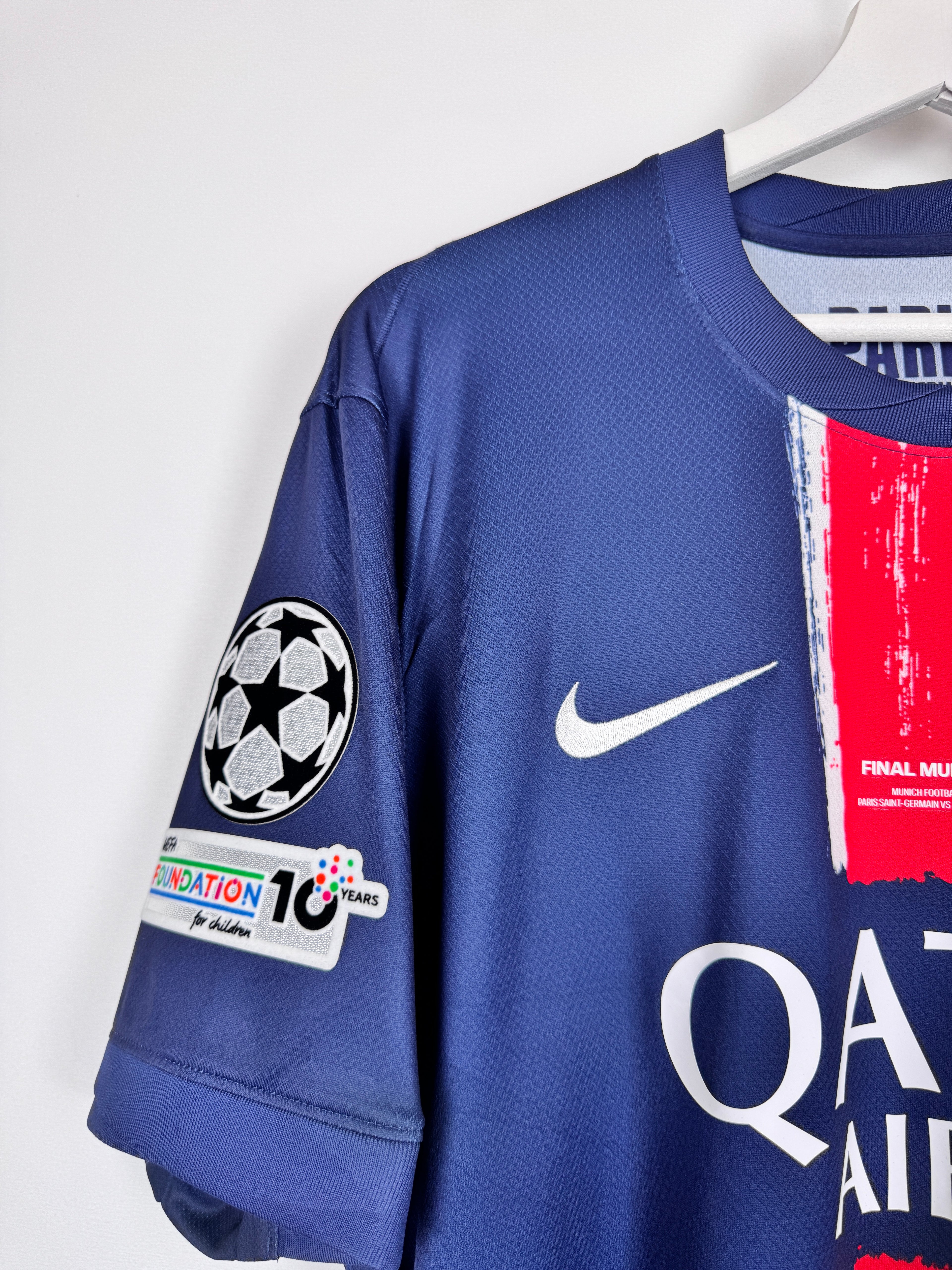 PSG FOOTBALL JERSEY 1997/1998 HOME - NGOTTY #4 (S)