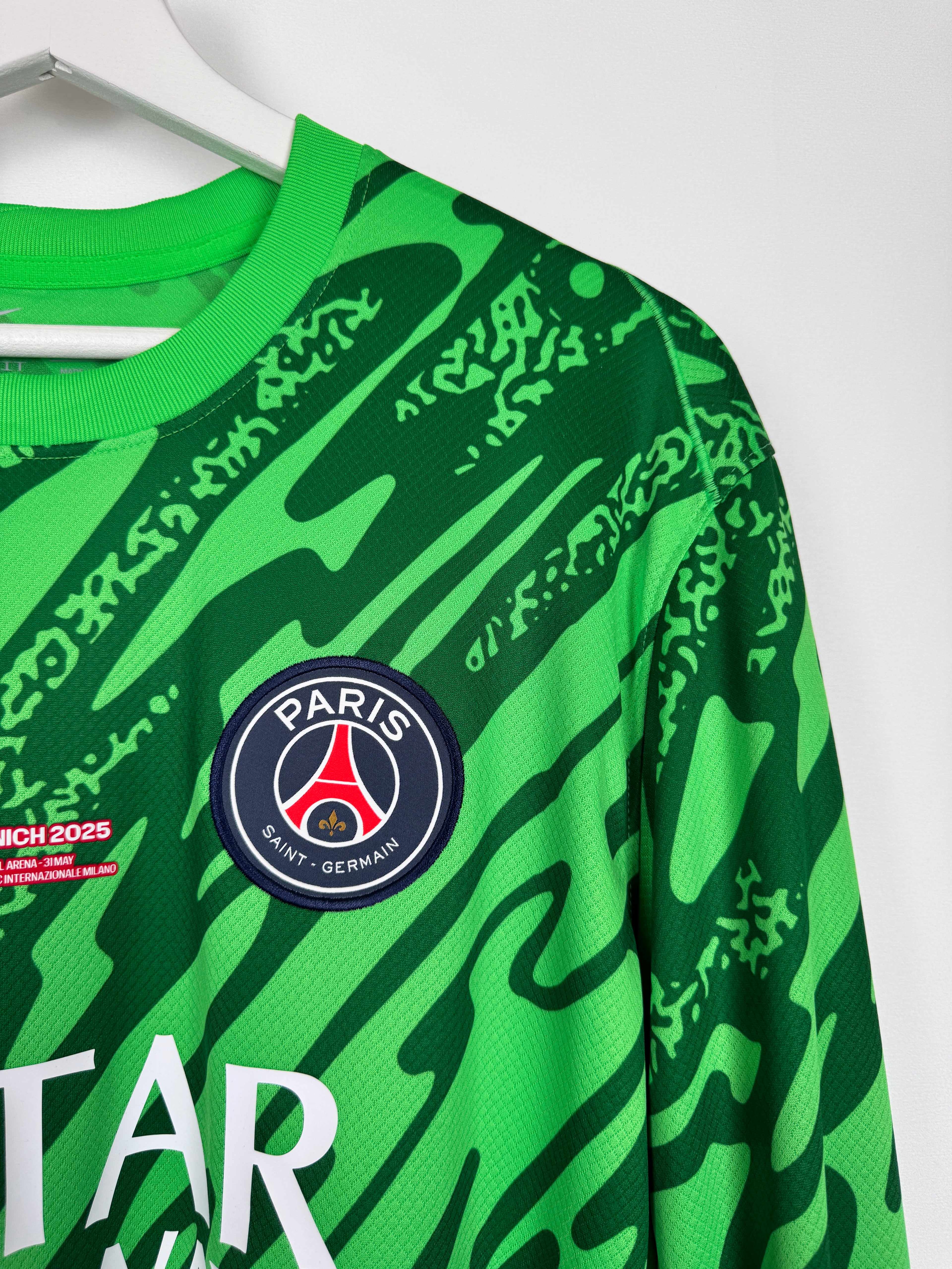 PSG FOOTBALL JERSEY 1997/1998 HOME - NGOTTY #4 (S)