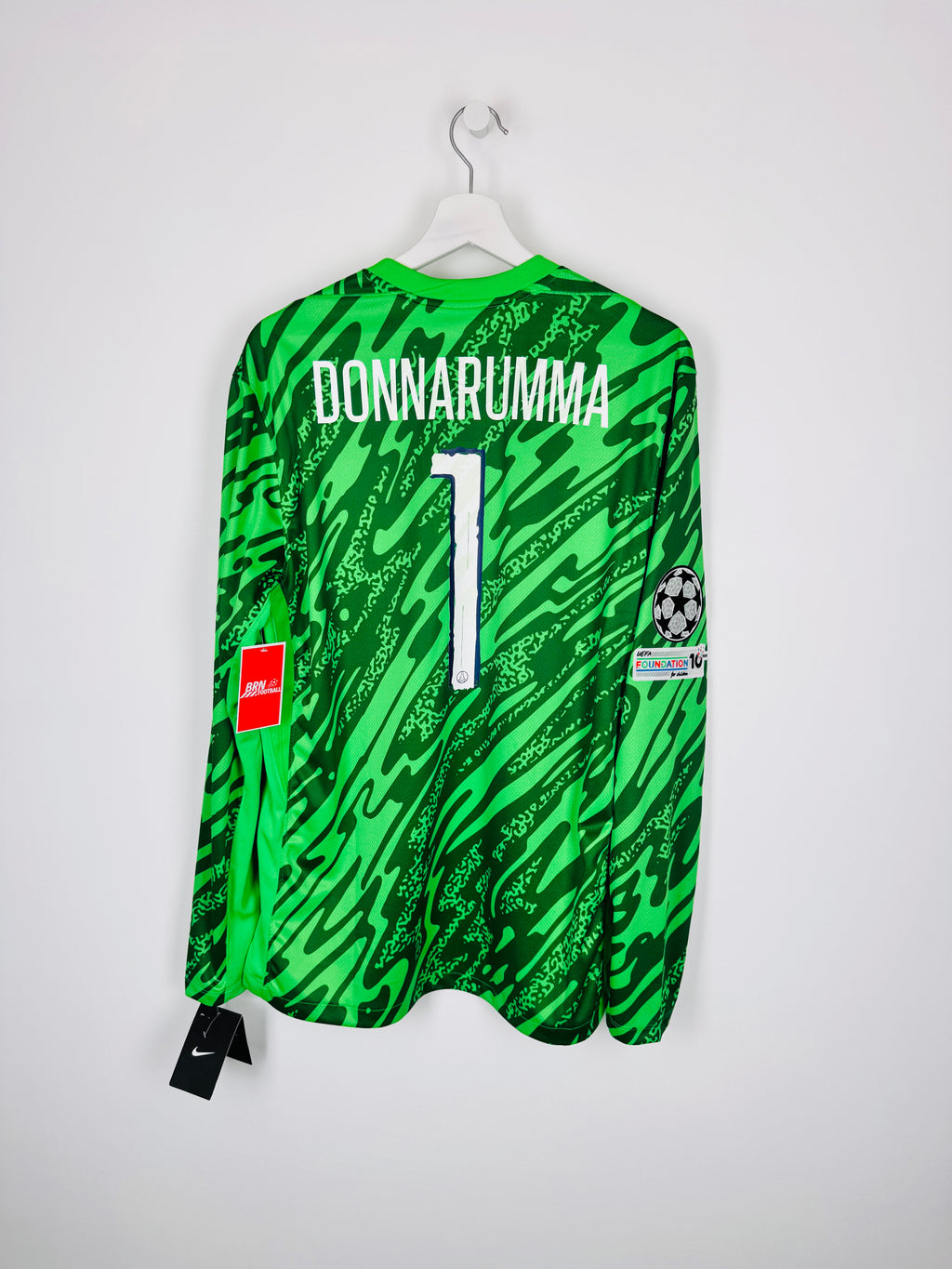 PSG FOOTBALL JERSEY 1997/1998 HOME - NGOTTY #4 (S)