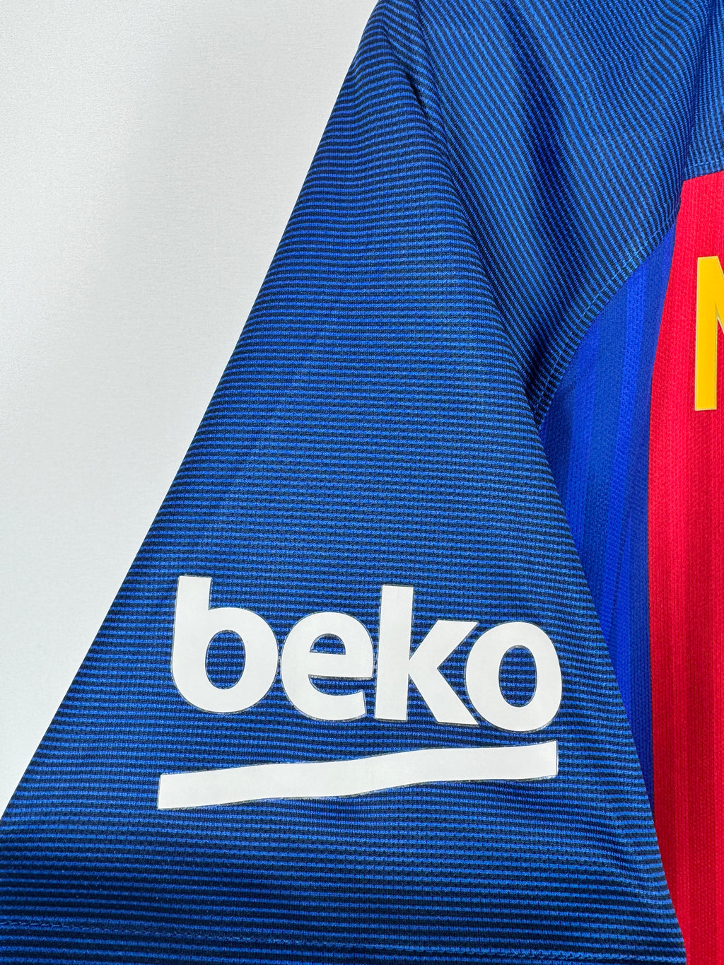 BARCELONA 2016/2017 HOME FOOTBALL JERSEY - NEYMAR JR #11 (M)