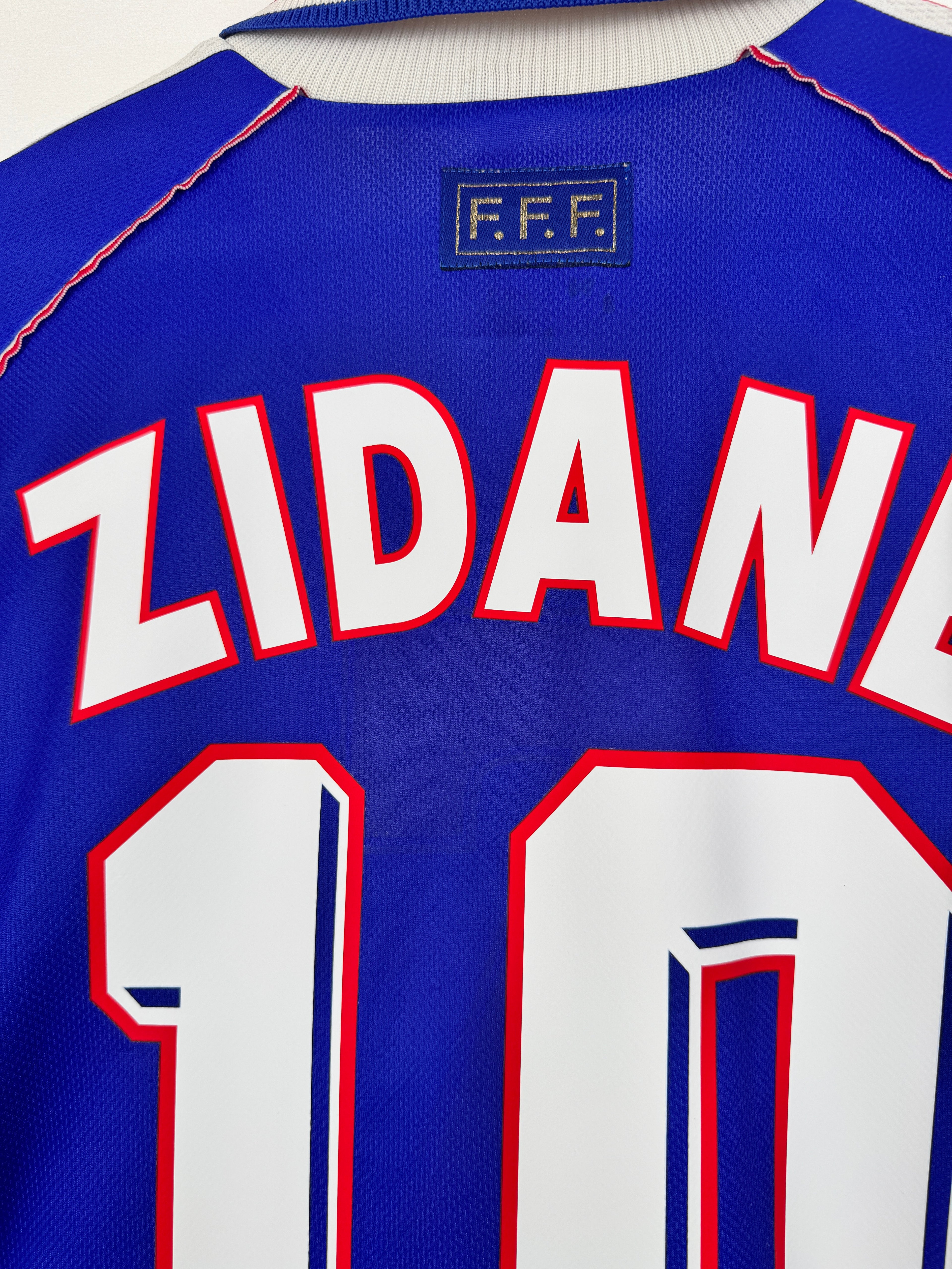 FRANCE 1998 HOME FOOTBALL JERSEY - ZIDANE #10 (XL)