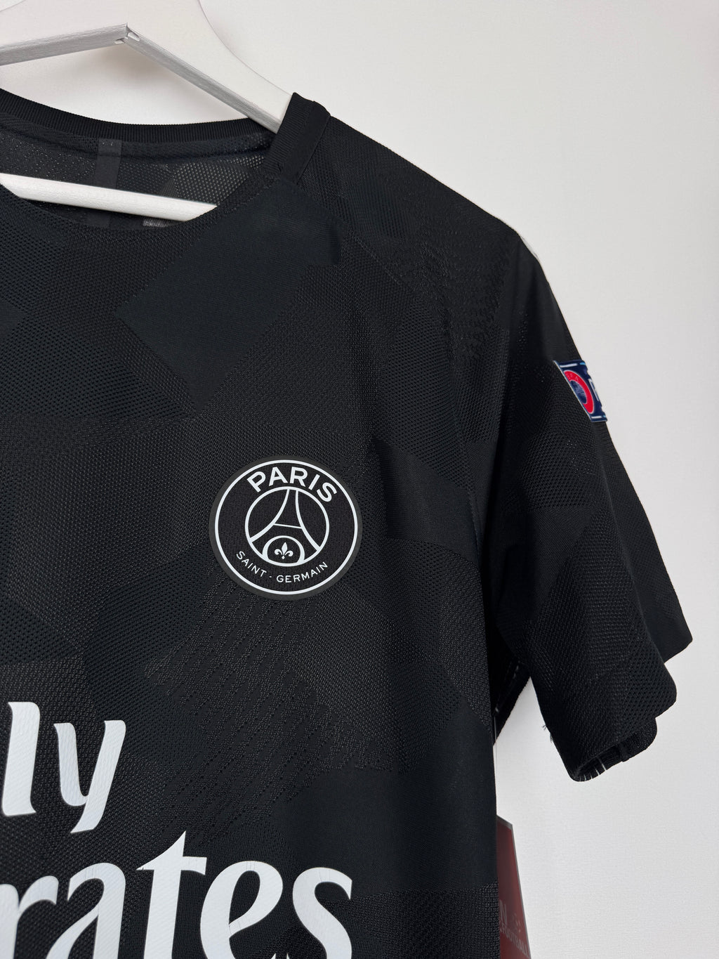 PSG FOOTBALL JERSEY 1997/1998 HOME - NGOTTY #4 (S)