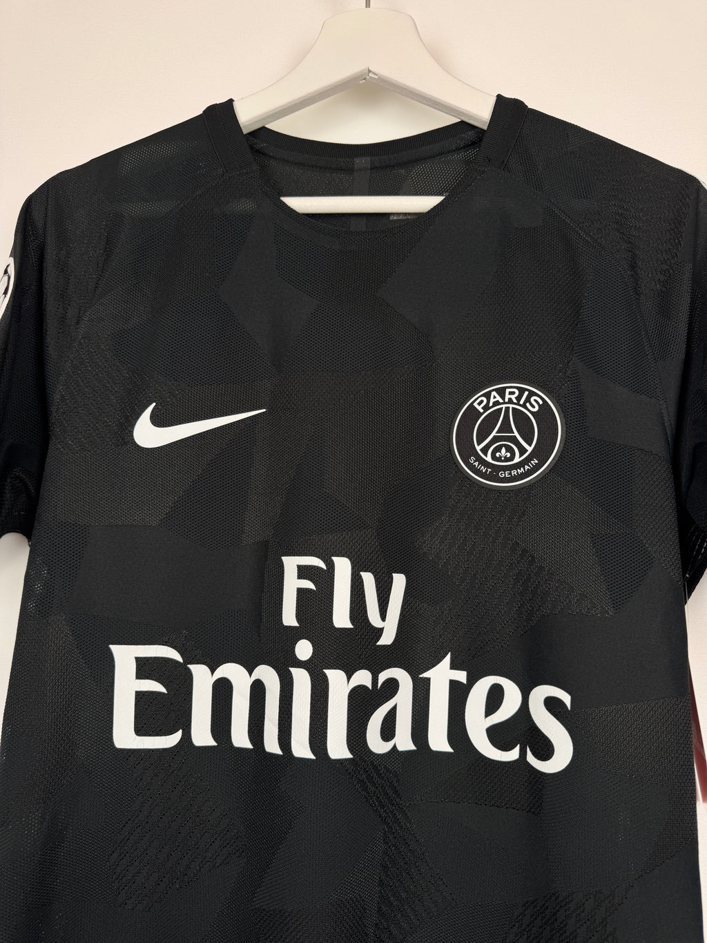 PSG FOOTBALL JERSEY 1997/1998 HOME - NGOTTY #4 (S)