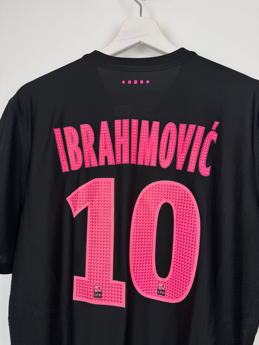 MAILLOT DE FOOTBALL PSG 2015/2016 THIRD - ZLATAN IBRAHIMOVIC #10 (XL)