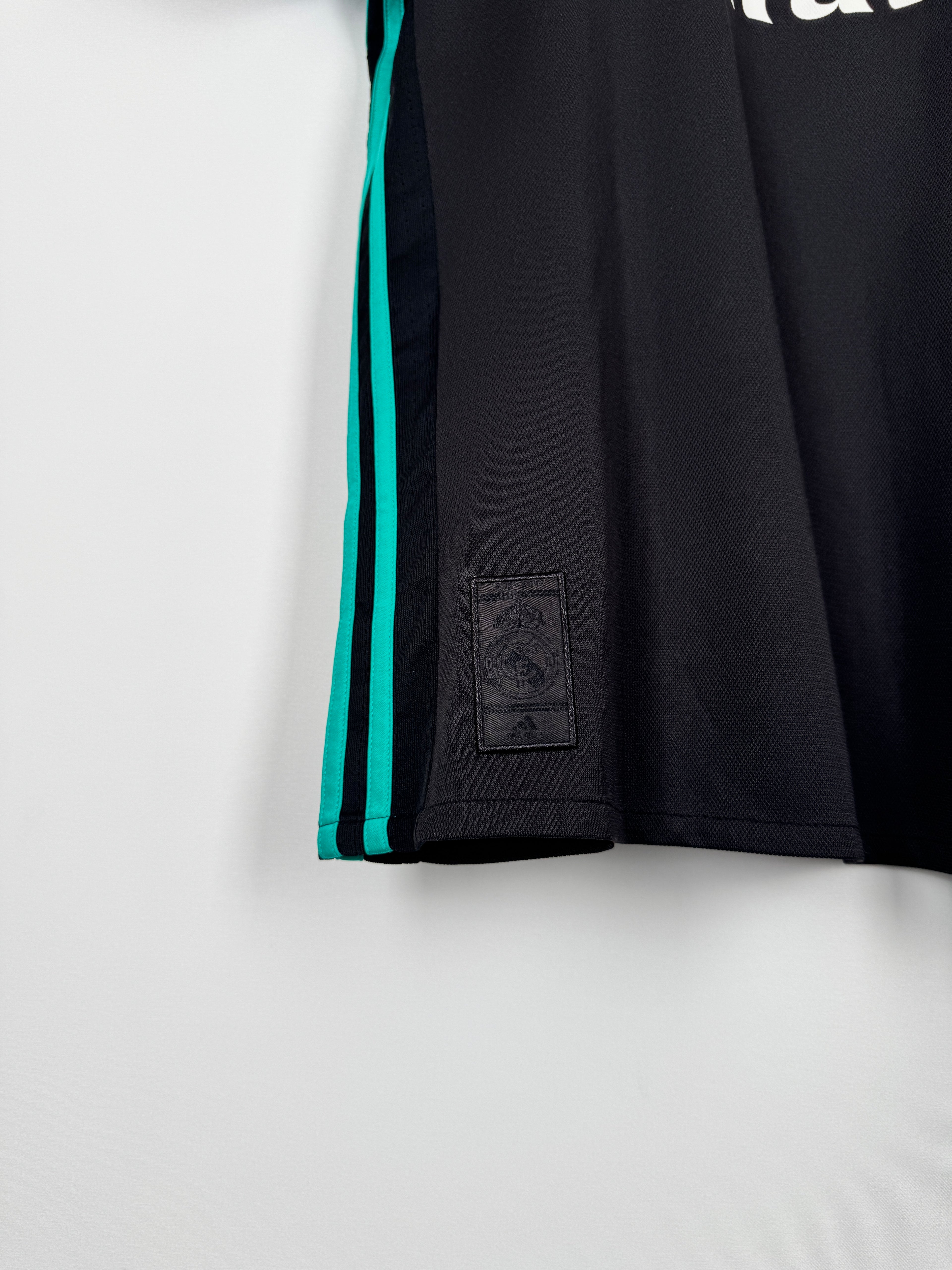 REAL MADRID FOOTBALL JERSEY 2017/2018 AWAY - RONALDO #7 (S)