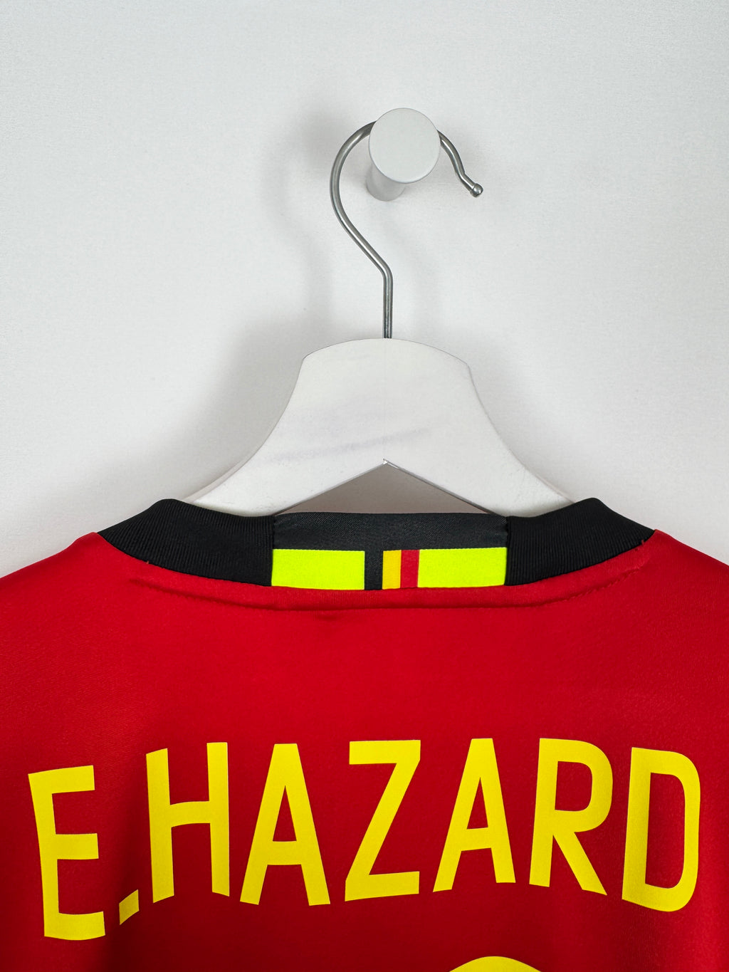 BELGIUM 2016 HOME FOOTBALL JERSEY - E.HAZARD #10 (M)