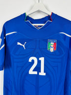 ITALY 2010 HOME FOOTBALL SHIRT - PIRLO #21 (M)