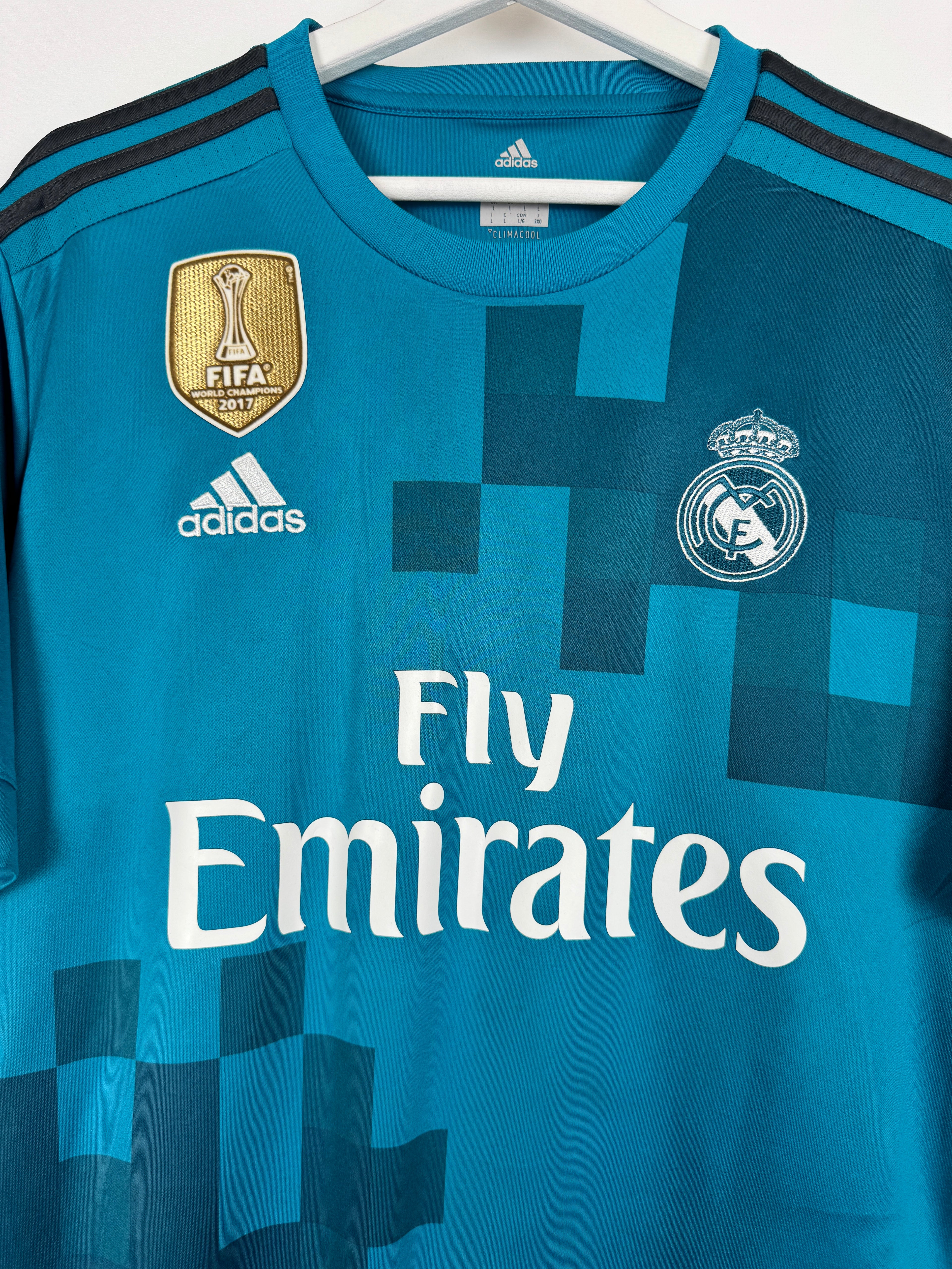 REAL MADRID 2017/2018 THIRD FOOTBALL SHIRT - RONALDO #7 (L)