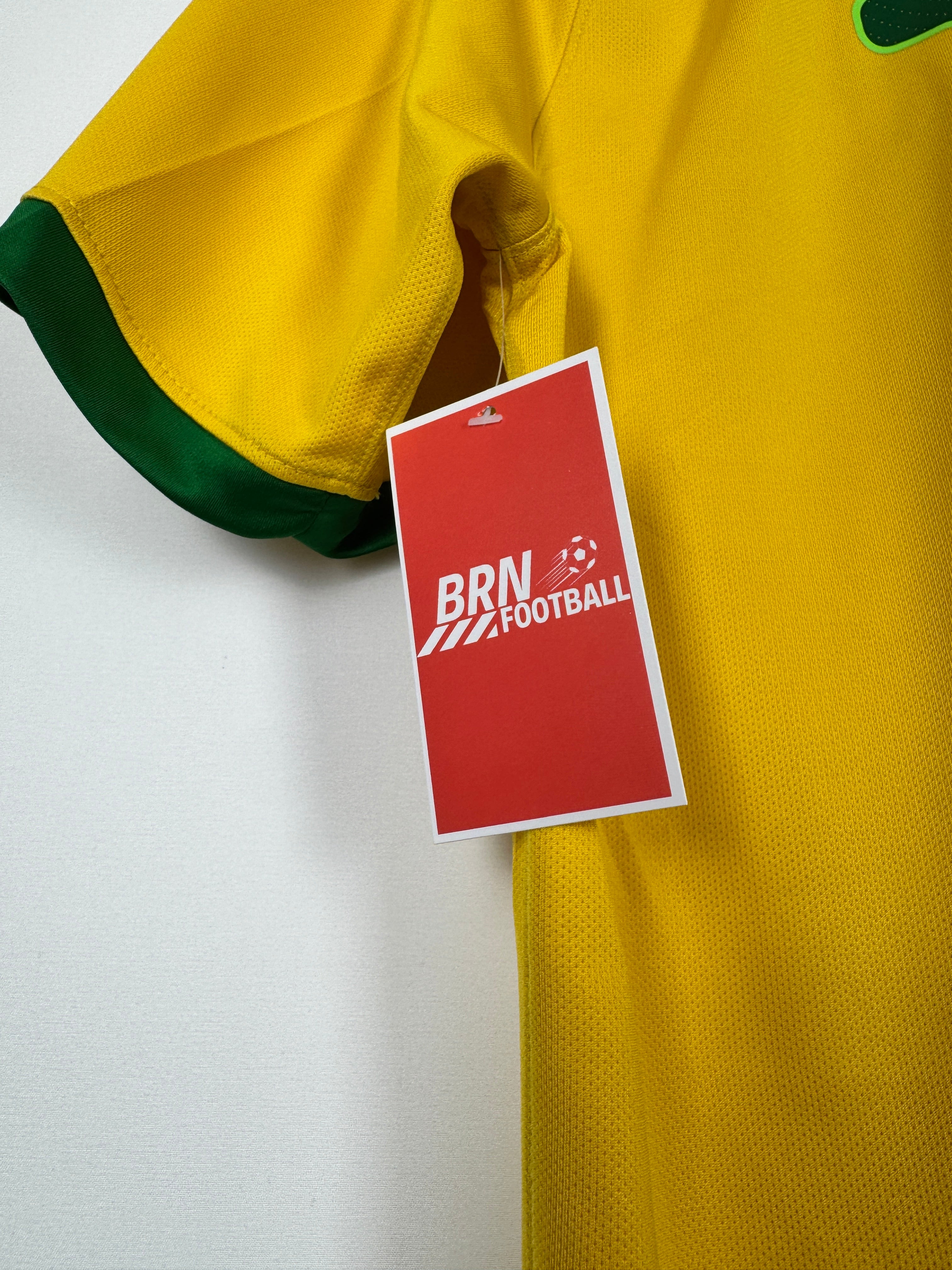 BRAZIL 2014 HOME FOOTBALL SHIRT - NEYMAR JR #10 (M)