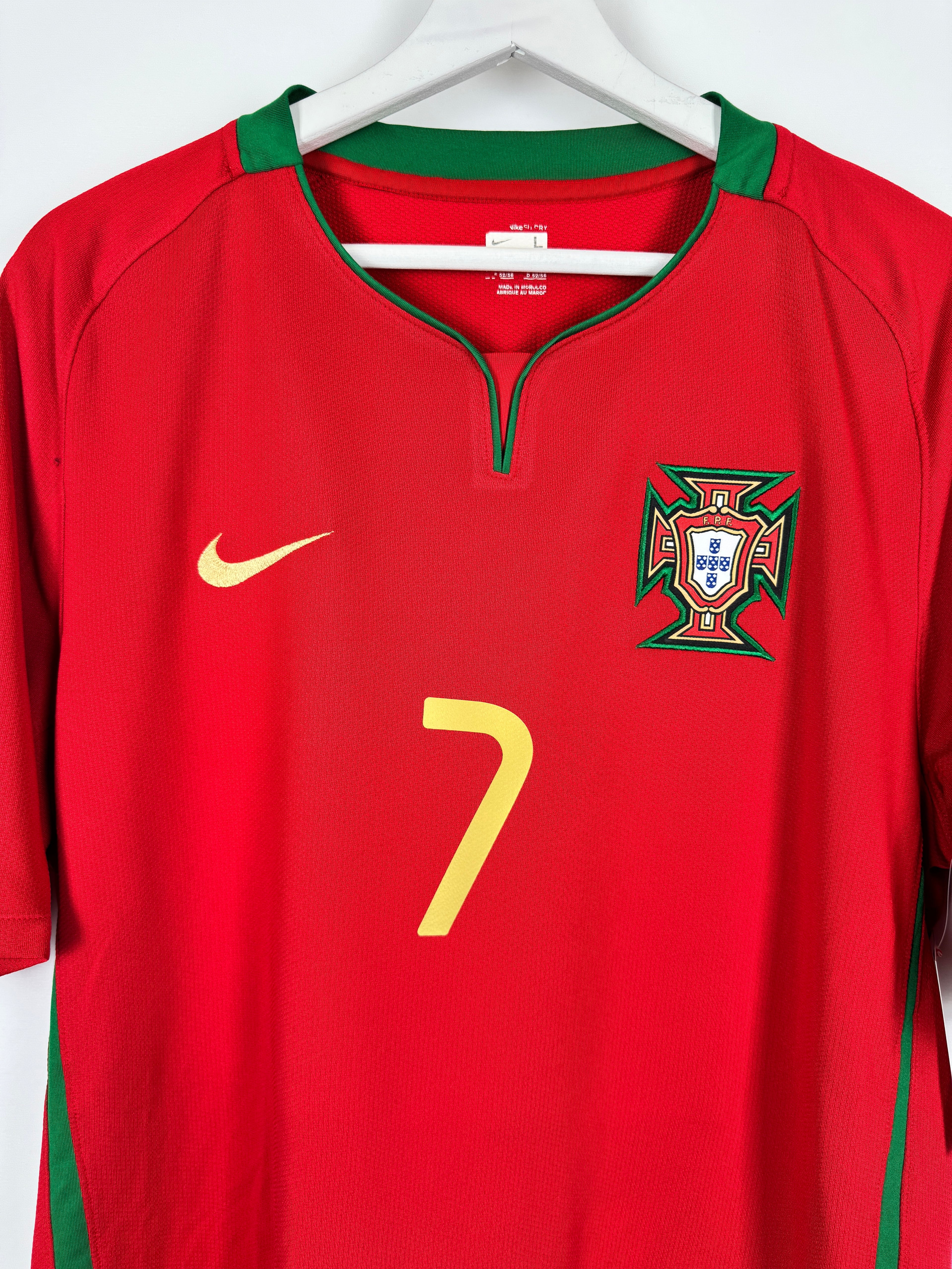PORTUGAL 2008 HOME FOOTBALL JERSEY - C.RONALDO #7 (L)