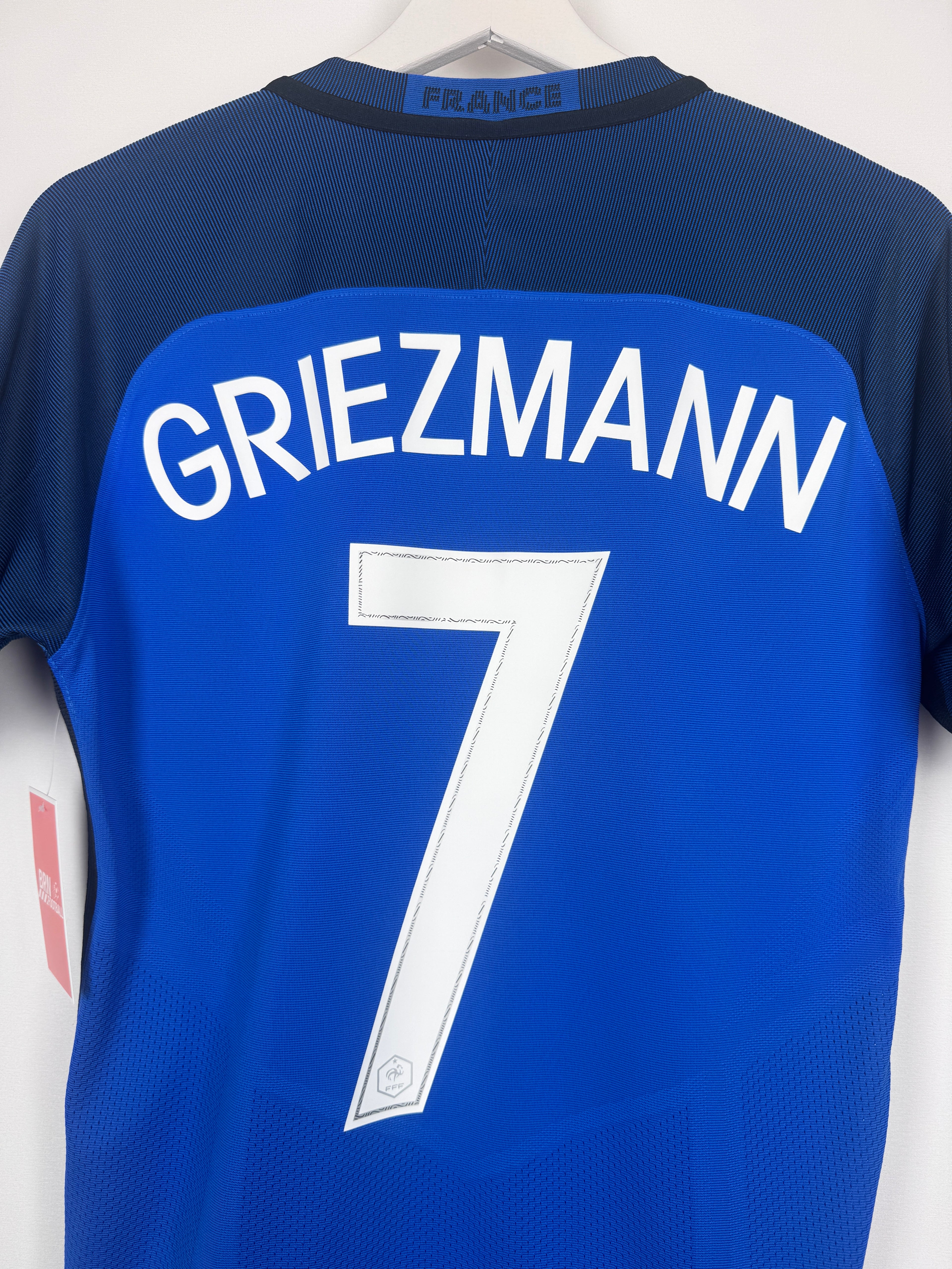 MAILLOT DE FOOTBALL ÉQUIPE DE FRANCE 2016 DOMICILE PRO PLAYER - ANTOINE GRIEZMANN #7 (S)